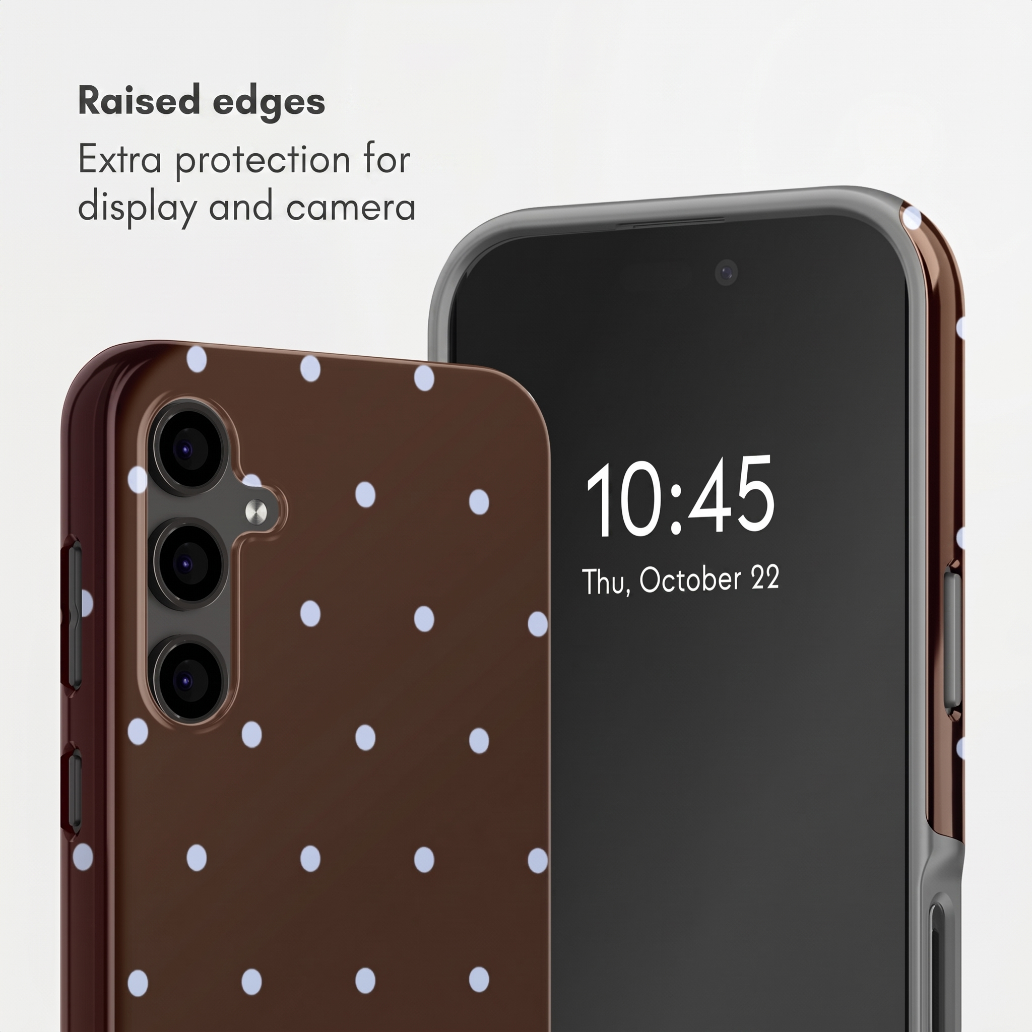 Braune Handyhülle mit weißen Punkten, Kamera und Display eines Smartphones.