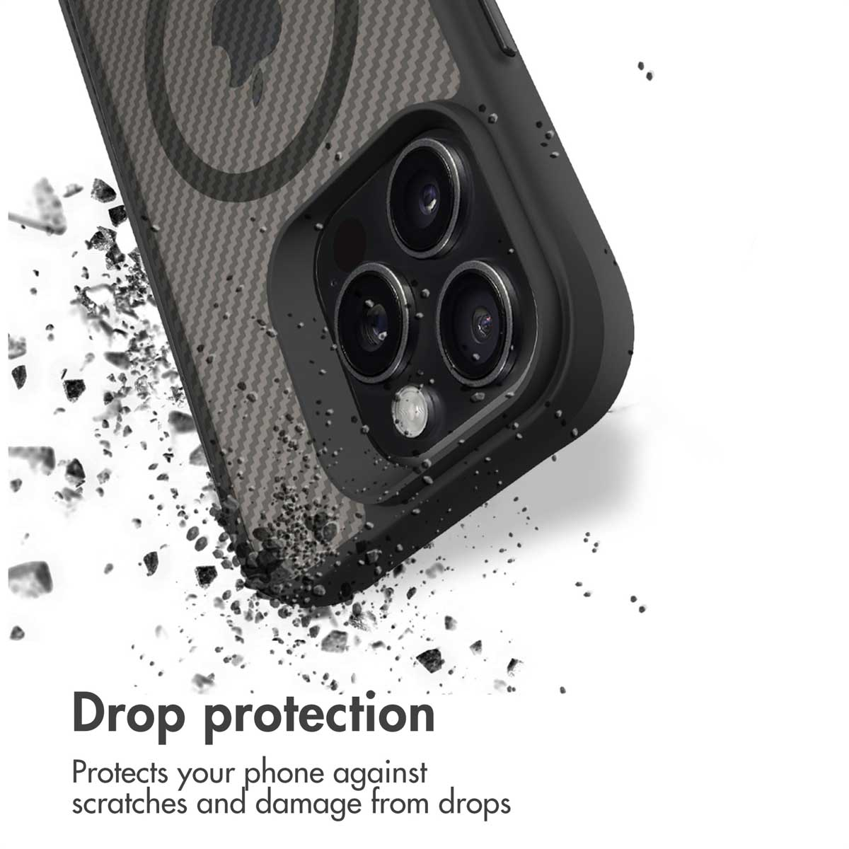 Funda protectora negra con patrón de carbono sobre fondo blanco, rodeada de escombros, con texto.