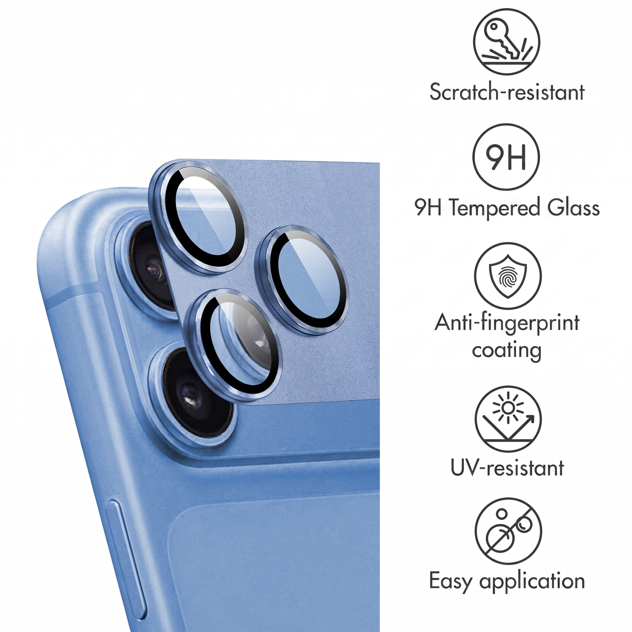 Una protezione per fotocamera per telefono blu con icone che evidenziano resistenza ai graffi, vetro 9H e funzioni anti-impronta.