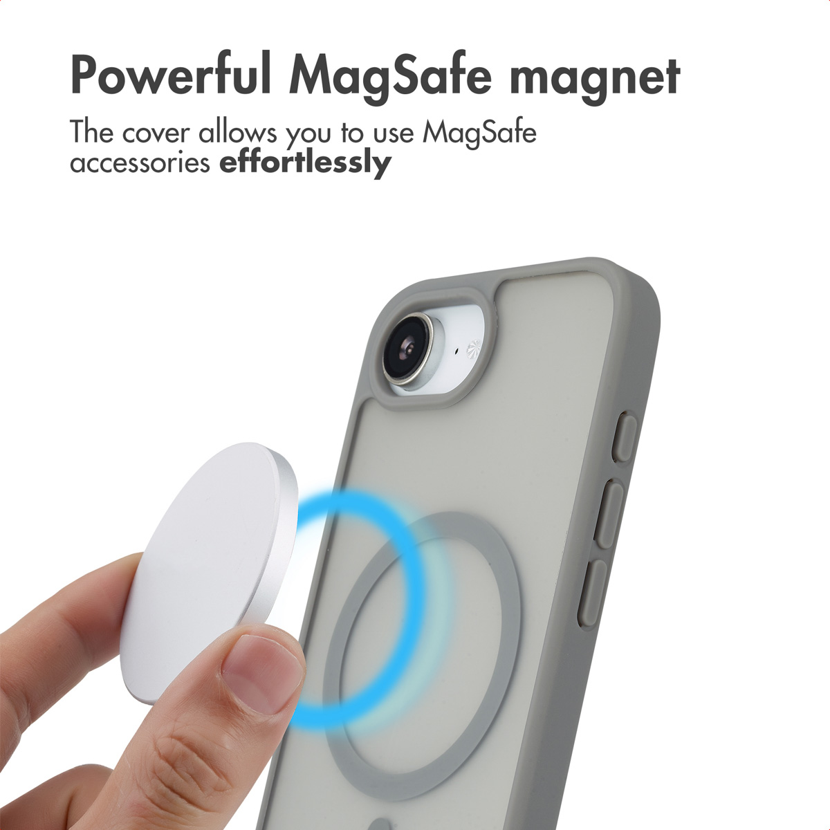 Smartphone dans une coque de protection, avec un accessoire MagSafe fixé par aimant.