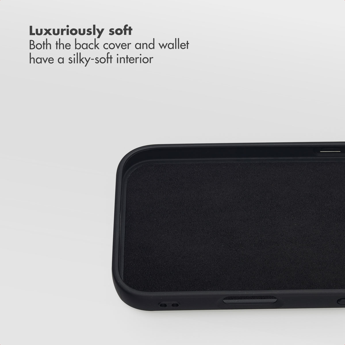 Lujosamente suave: el interior de la funda negra para teléfono está forrado con un material aterciopelado.