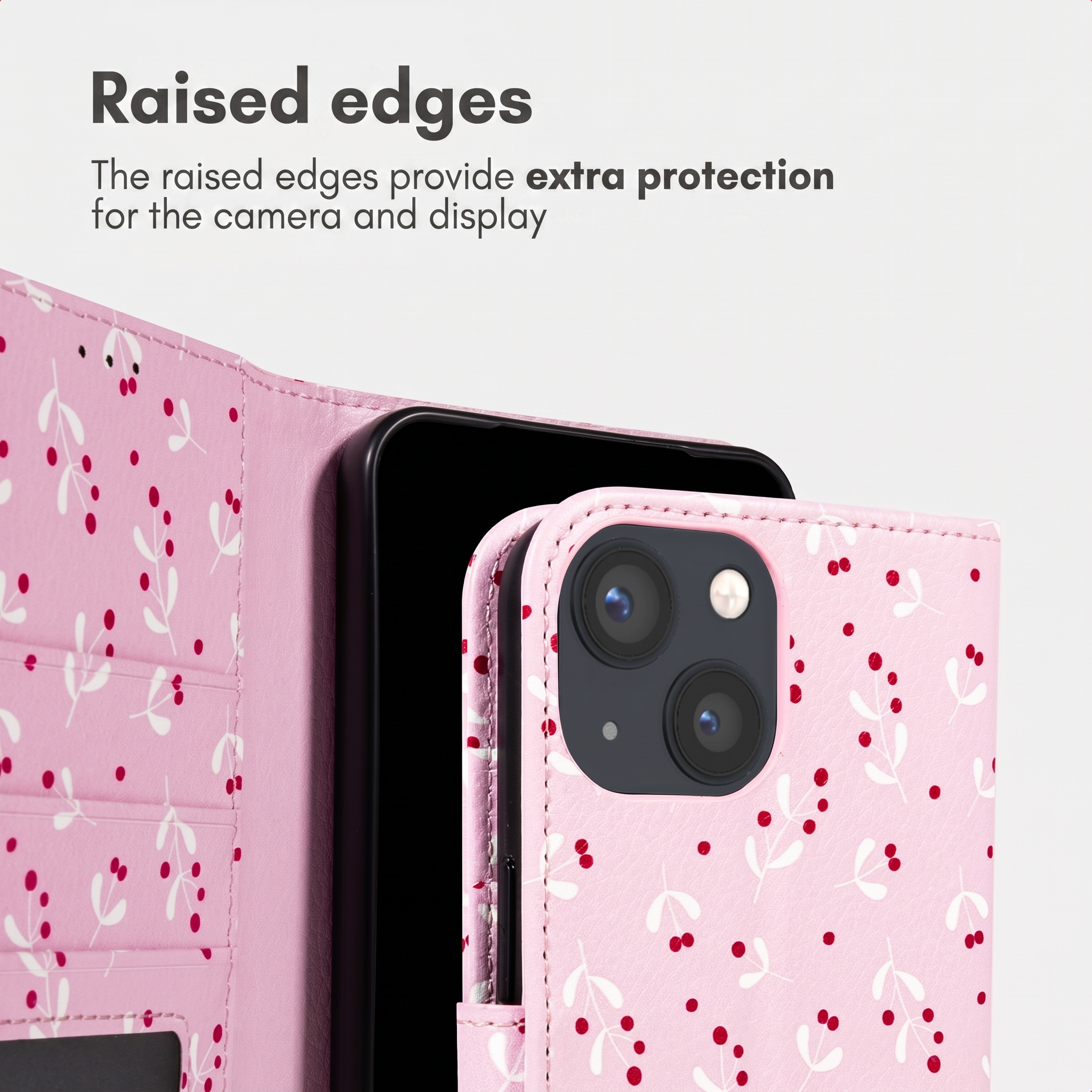 Roze telefoonhoesje met bloemenpatroon en opstaande randen.
