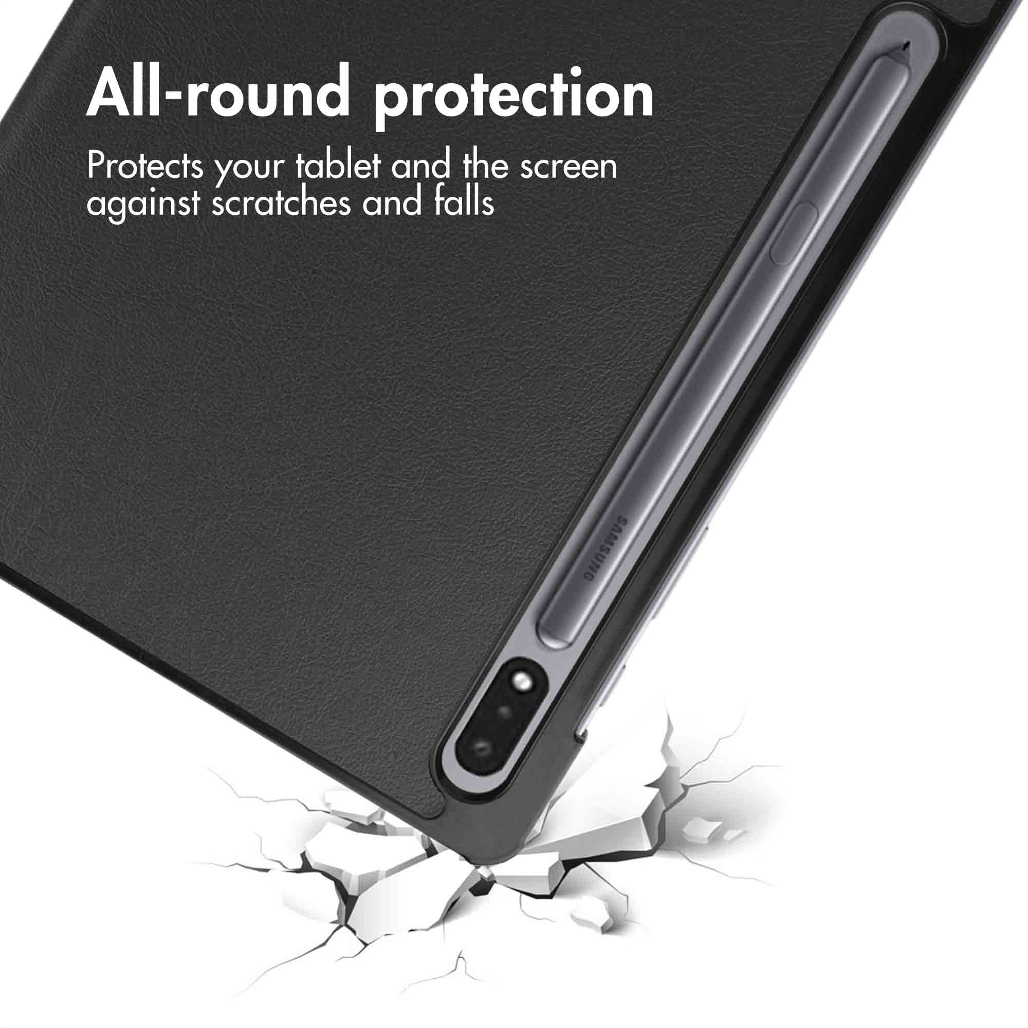 Étui de tablette noir avec stylet intégré sur fond fissuré, avec le texte "All-round protection".