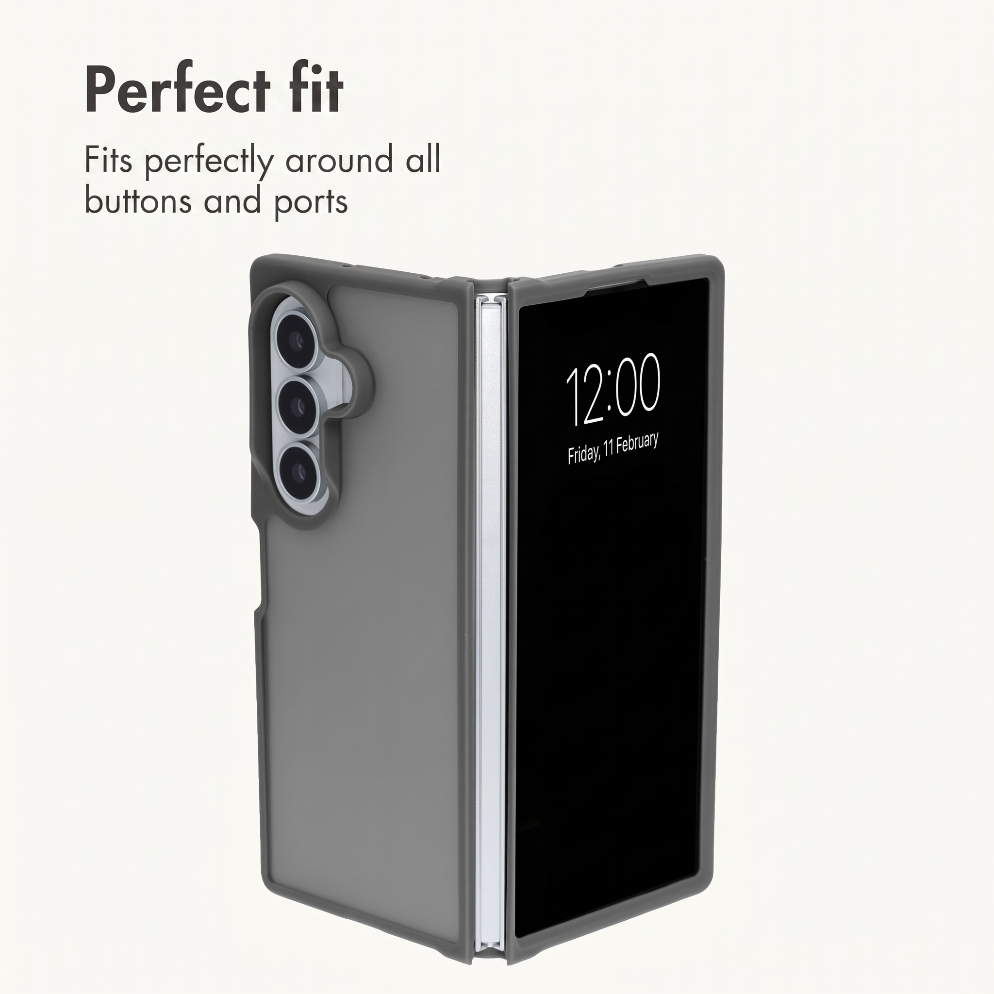 Ein faltbares Smartphone in einer grauen Schutzhülle, halb geöffnet vor hellem Hintergrund mit Text.