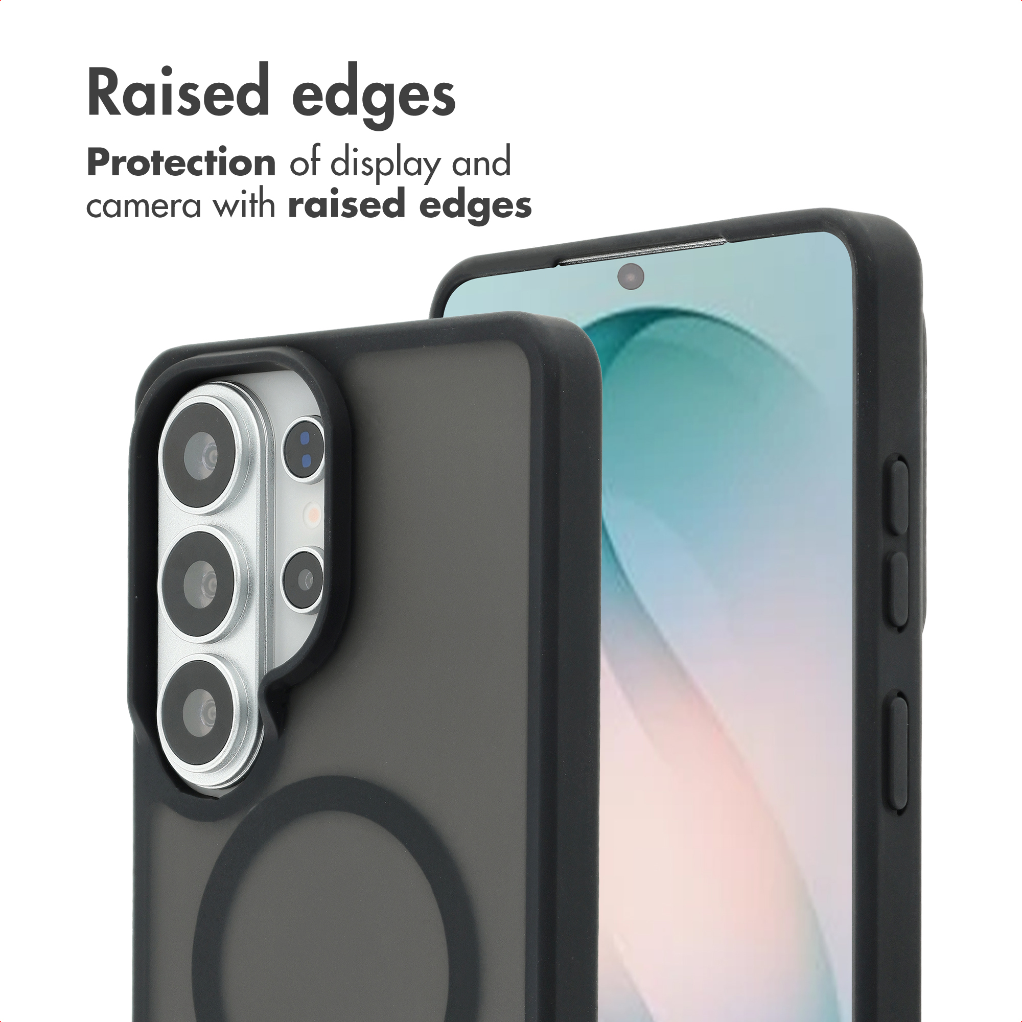 Deux smartphones dans des coques noires avec des bords surélevés pour protéger l'écran et l'appareil photo.