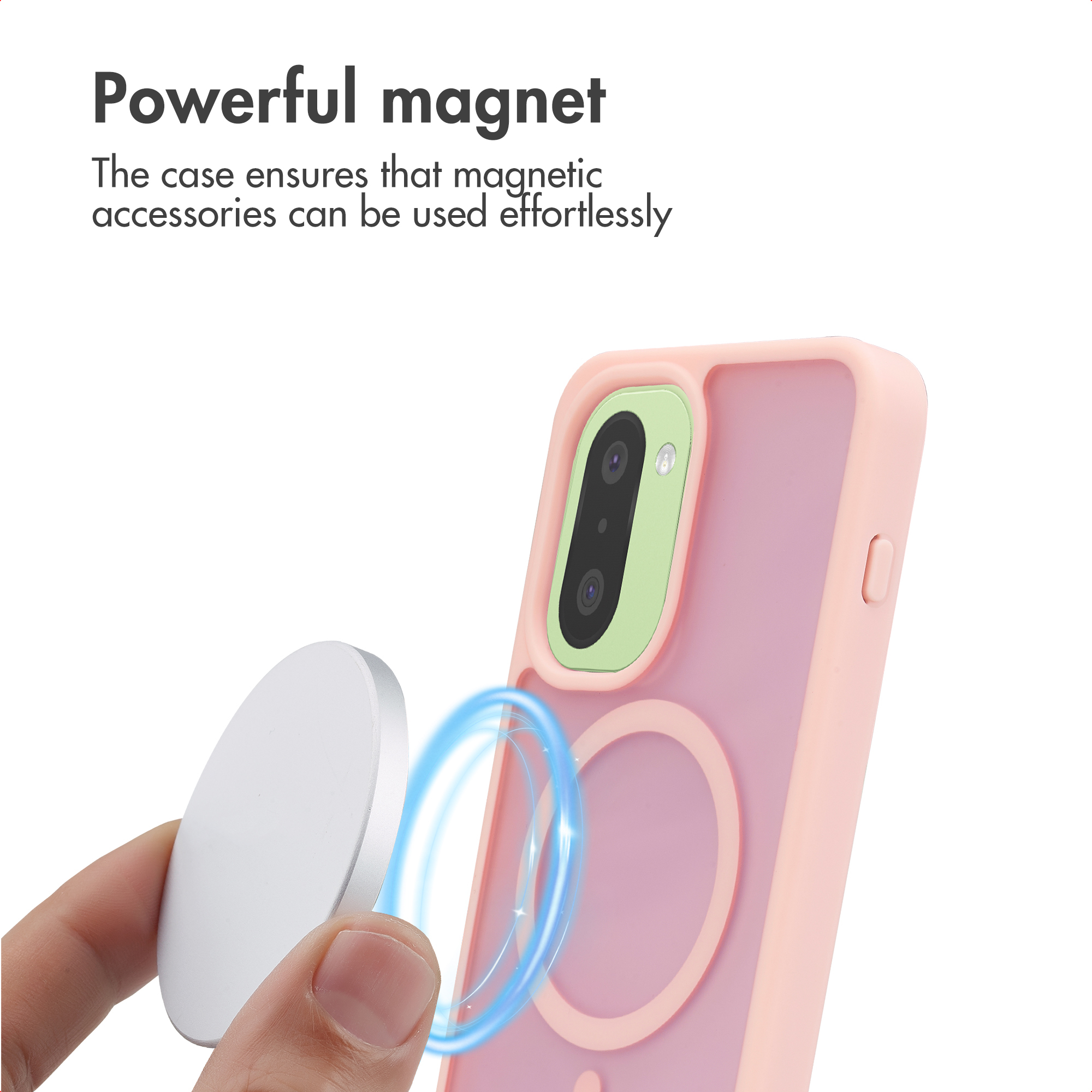 Funda de teléfono rosa y verde claro mientras una mano sostiene un imán redondo.