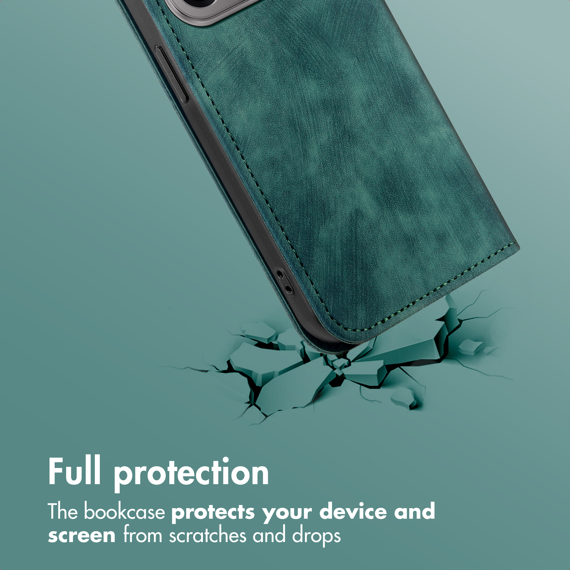 Funda de cuero verde sobre superficie agrietada con texto de protección total.