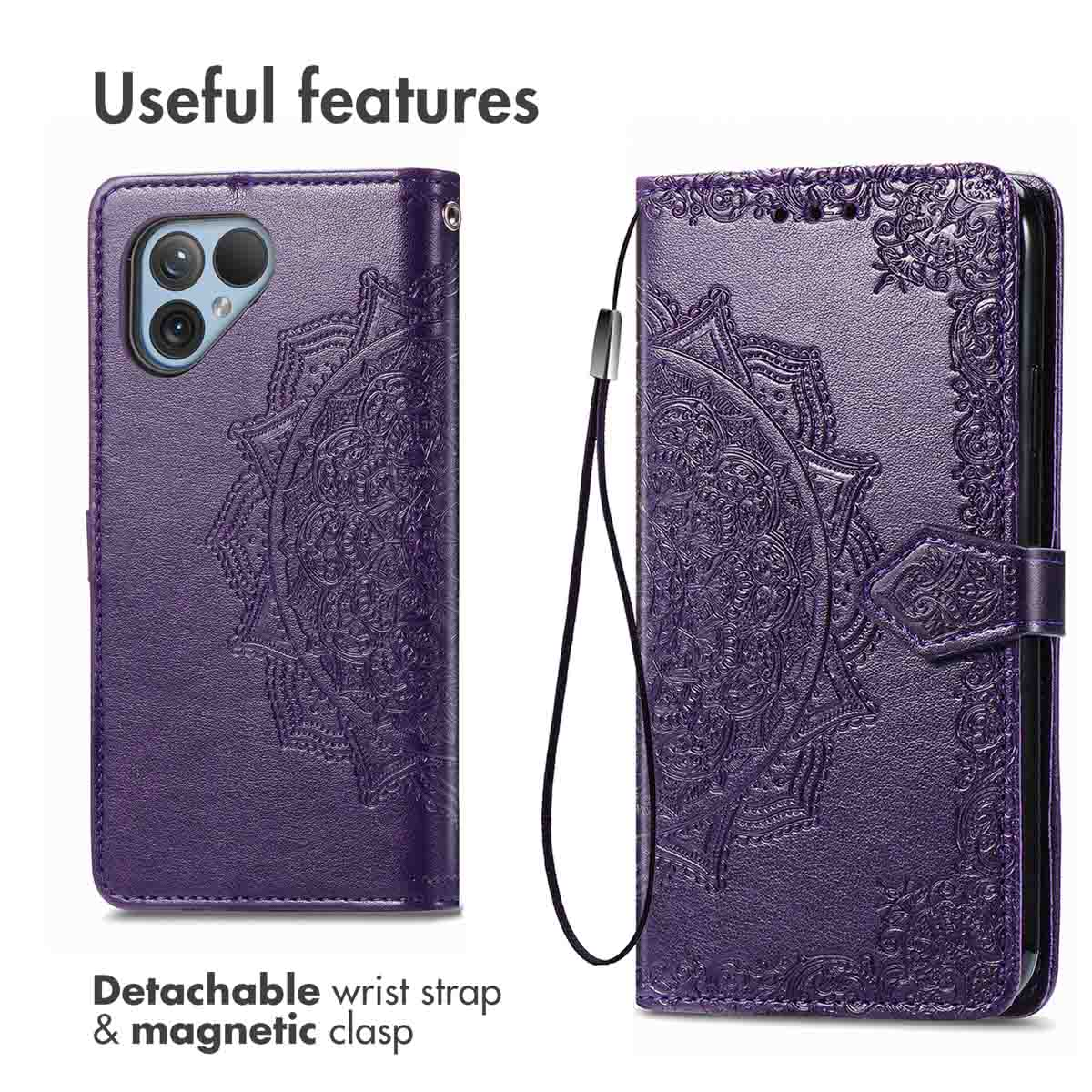 Custodia per telefono in pelle viola con mandala in rilievo, laccetto e chiusura magnetica.