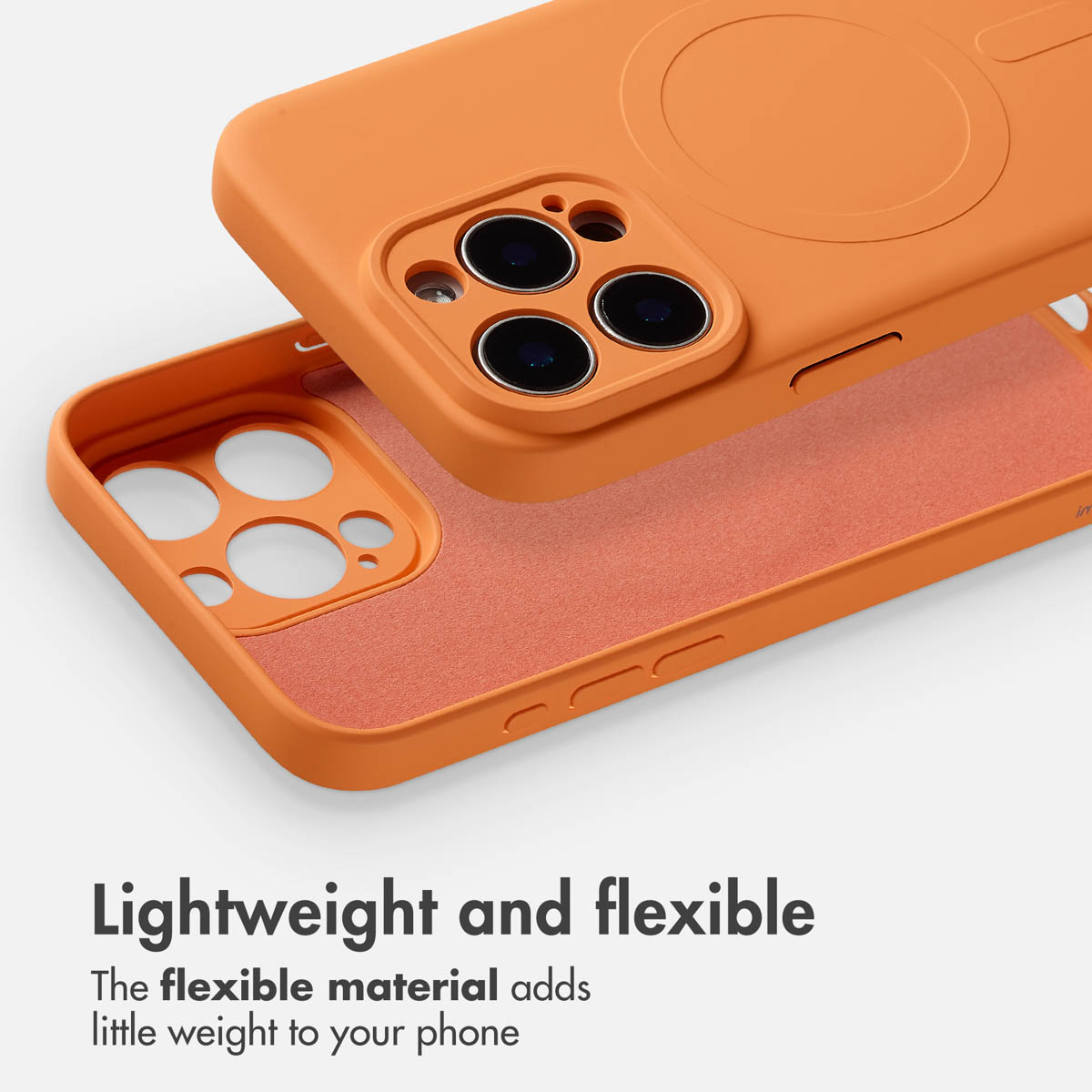 Una funda de silicona naranja mostrada en dos partes sobre un fondo gris claro con texto promocional.