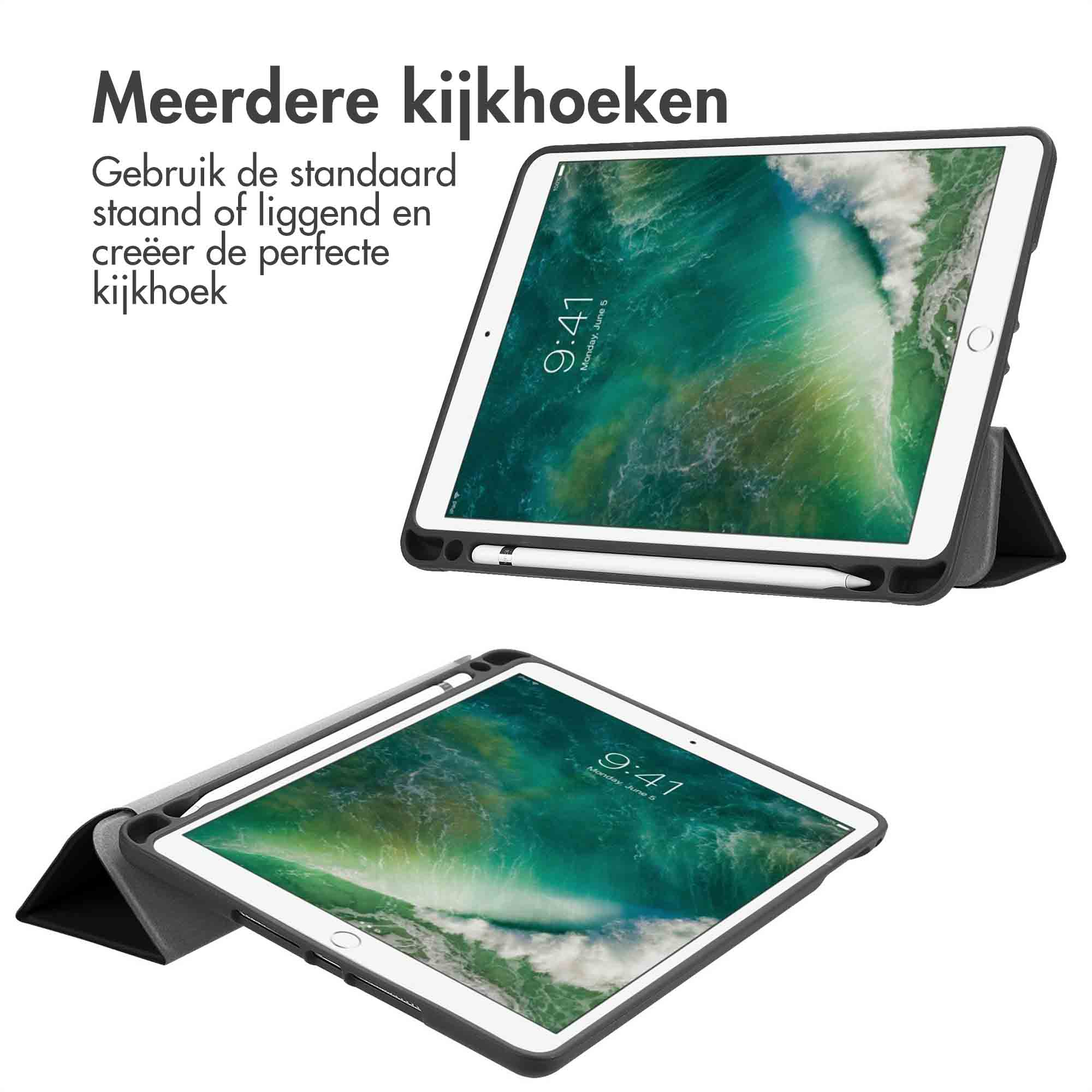 Tablet bianco in custodia di supporto nera, verticale e piatto, con testo in olandese.