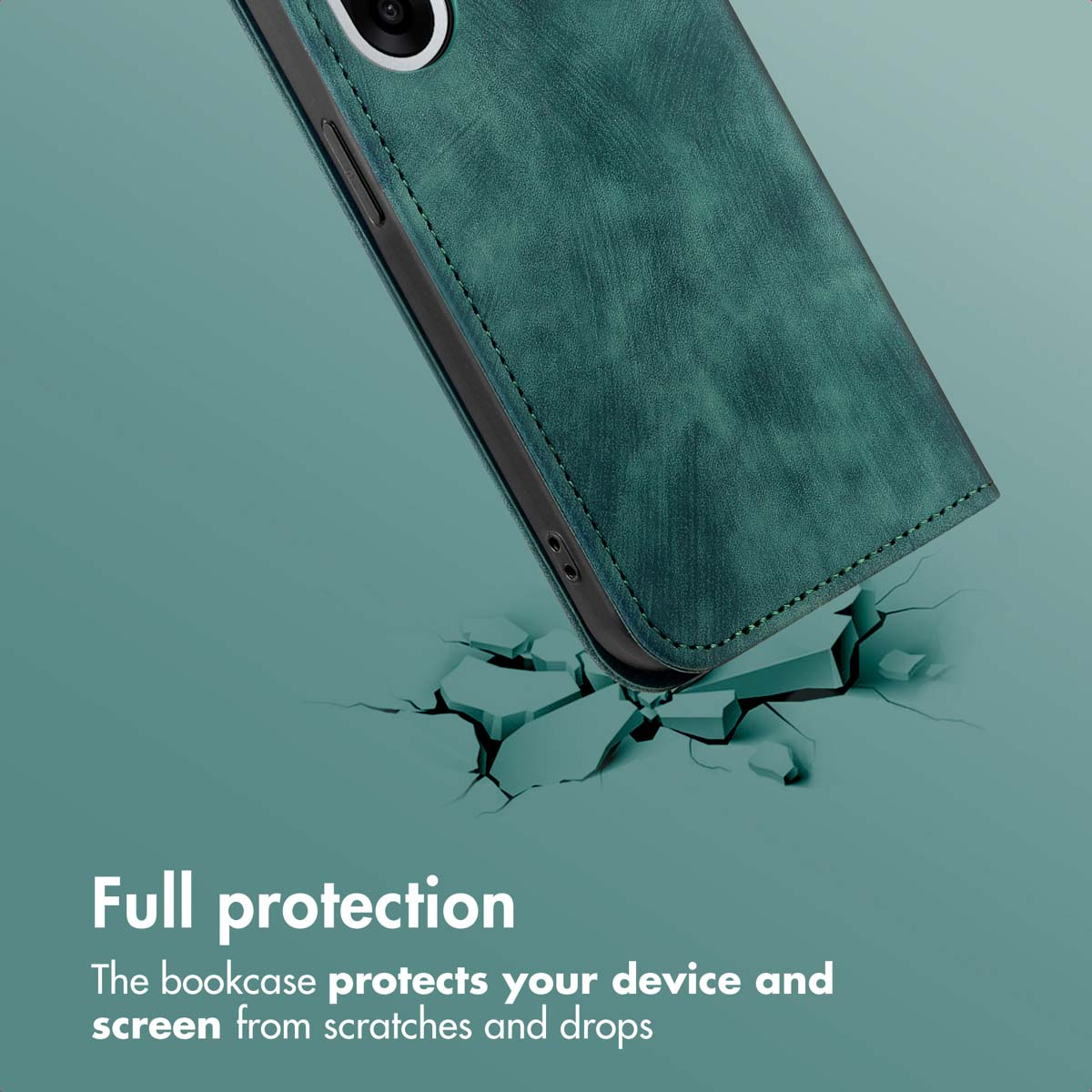 Groene leren telefoonhoes beschermt apparaat tegen barsten op een gebarsten ondergrond.
