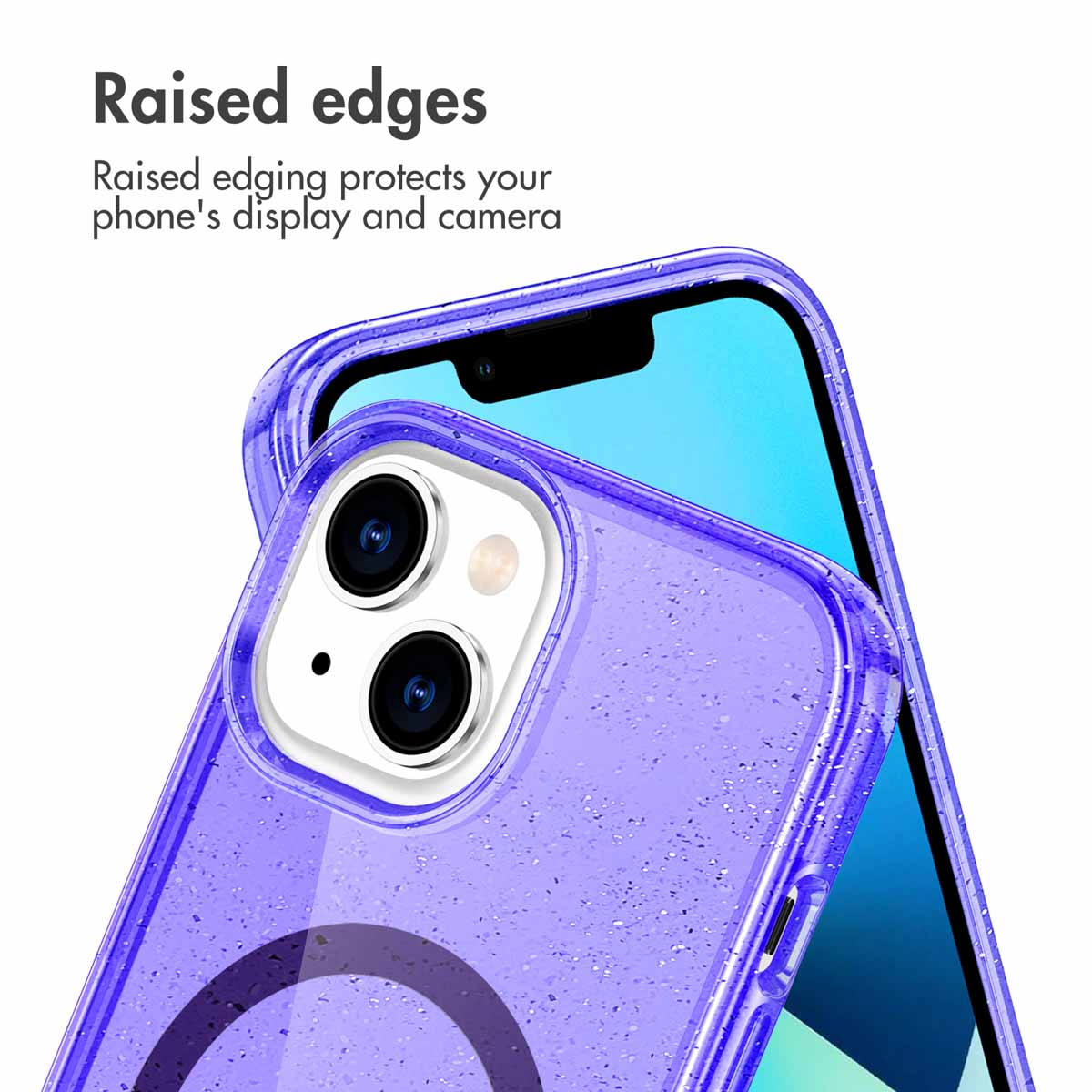 Primo piano di una custodia per telefono viola glitterata con bordi rialzati protettivi.