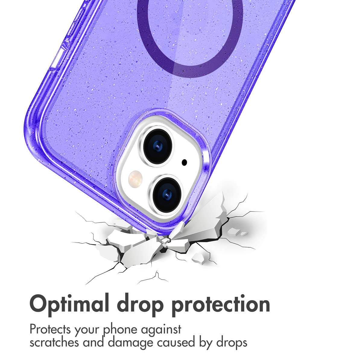Custodia per telefono viola glitterata con anello MagSafe su superficie rotta, testo sotto.