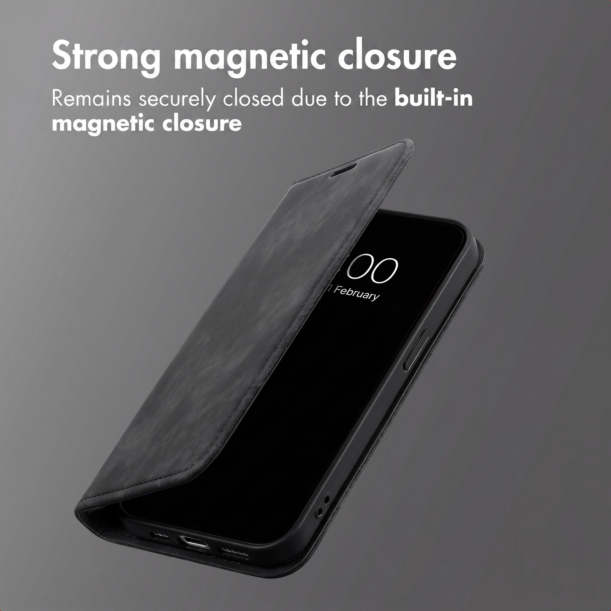 Ein schwarzes Smartphone in einer Kunstleder-Klapphülle vor grauem Hintergrund mit Text über magnetischen Verschluss.