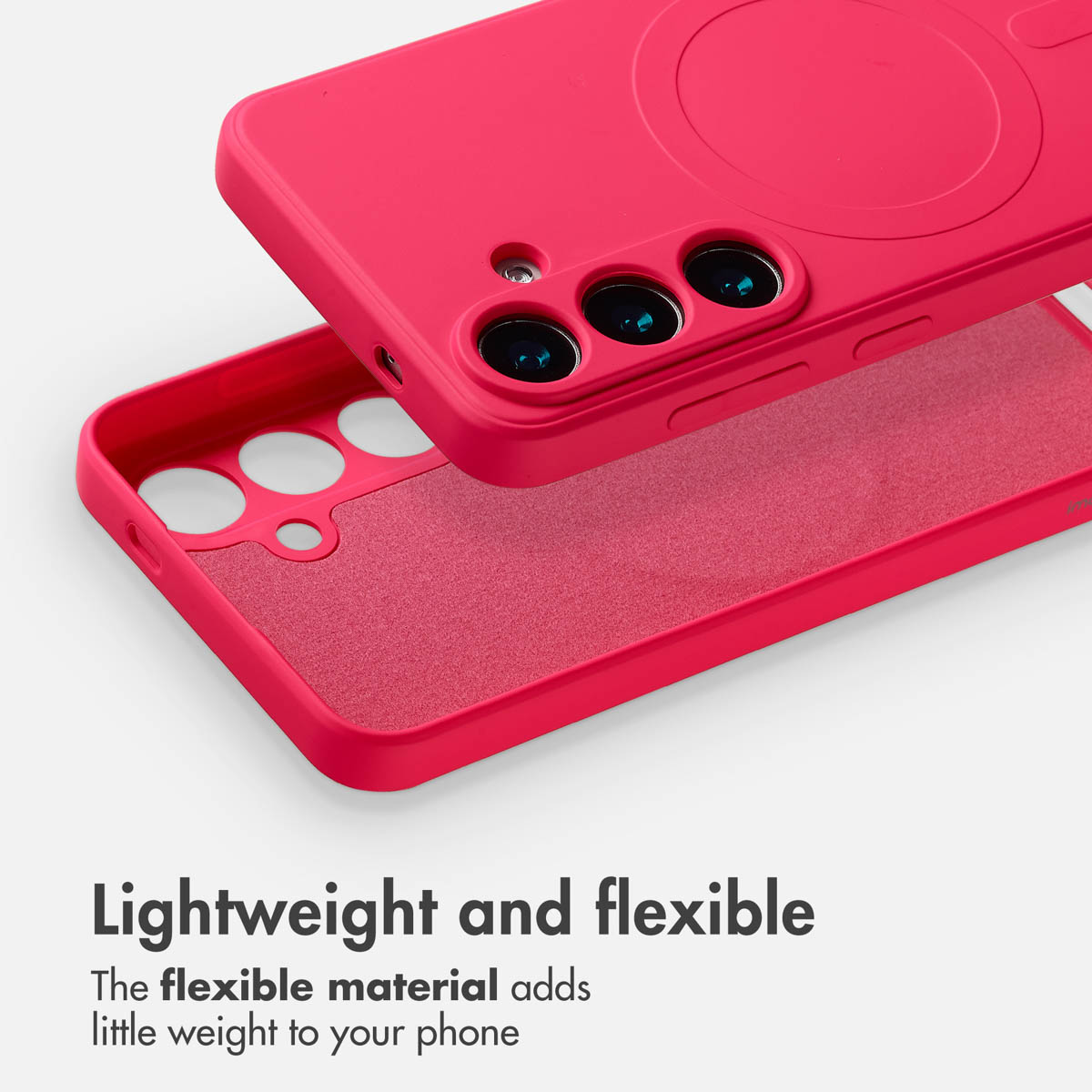 Una custodia per smartphone rosso vivo con anello magnetico integrato e morbida fodera interna.