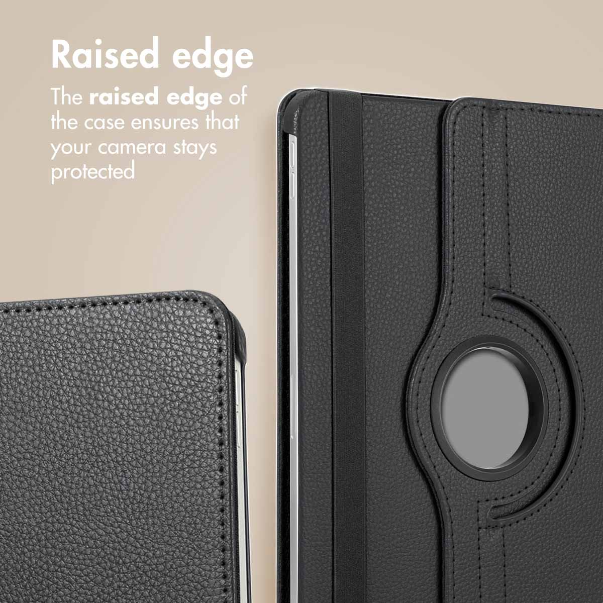 Raised edge of the black leather case ensures camera protection.