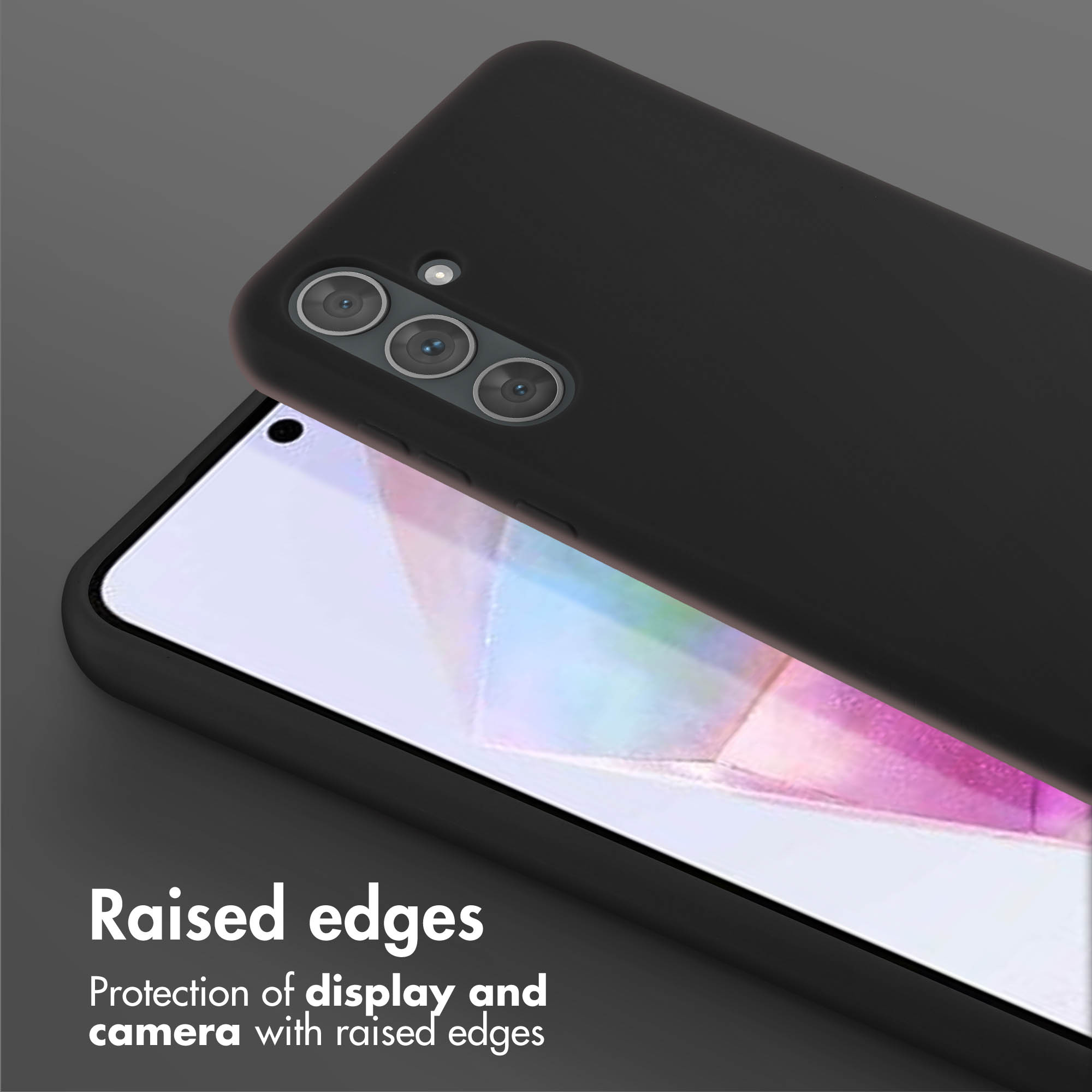 Schwarze Handyhülle mit erhöhten Rändern für Display- und Kameraschutz.