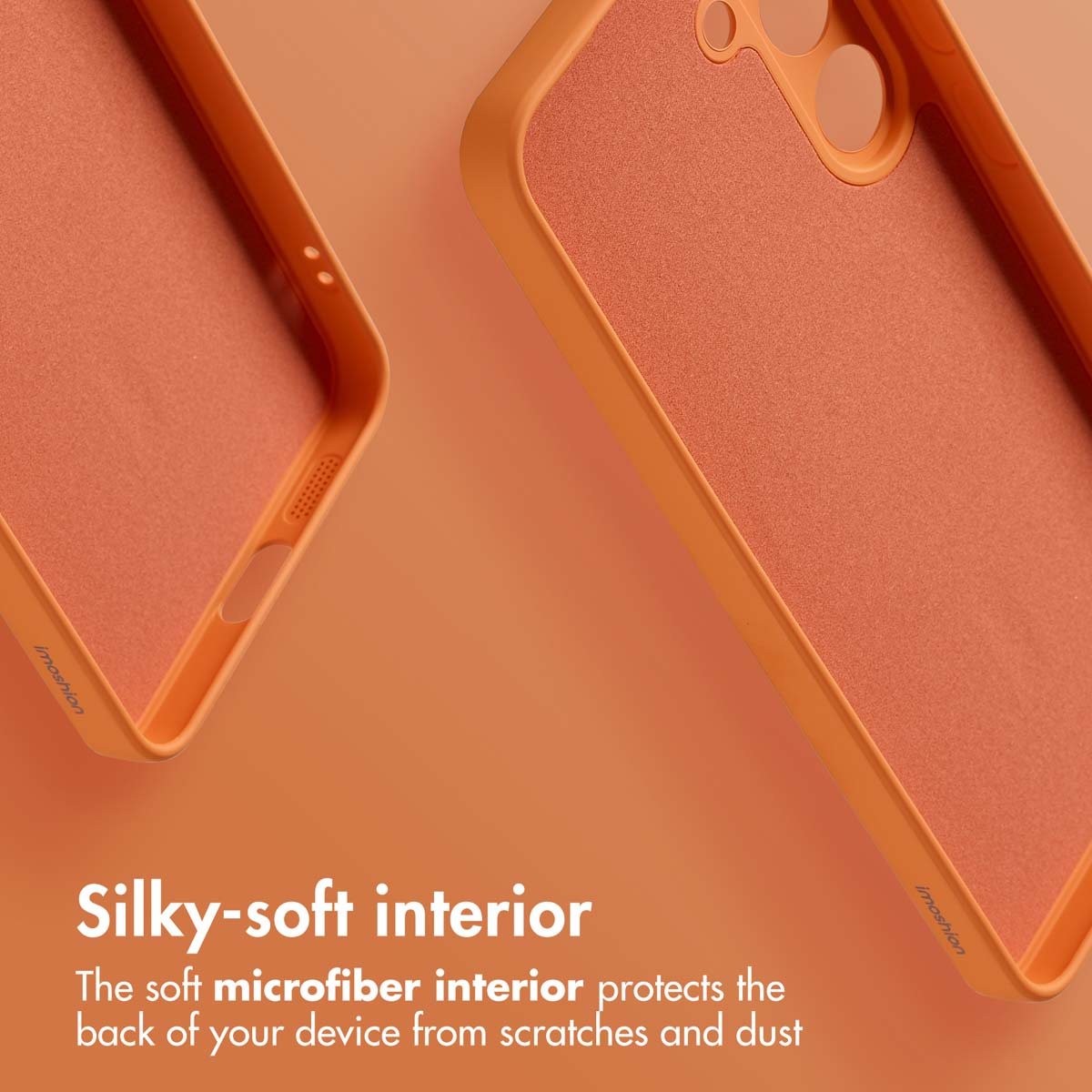 Zwei orange Handyhüllen mit weichem Mikrofasereinsatz auf orangefarbenem Hintergrund.