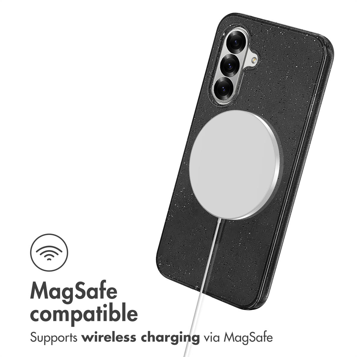 Una funda de teléfono negra con brillo y un cargador MagSafe en la parte posterior, y texto sobre carga inalábrica.