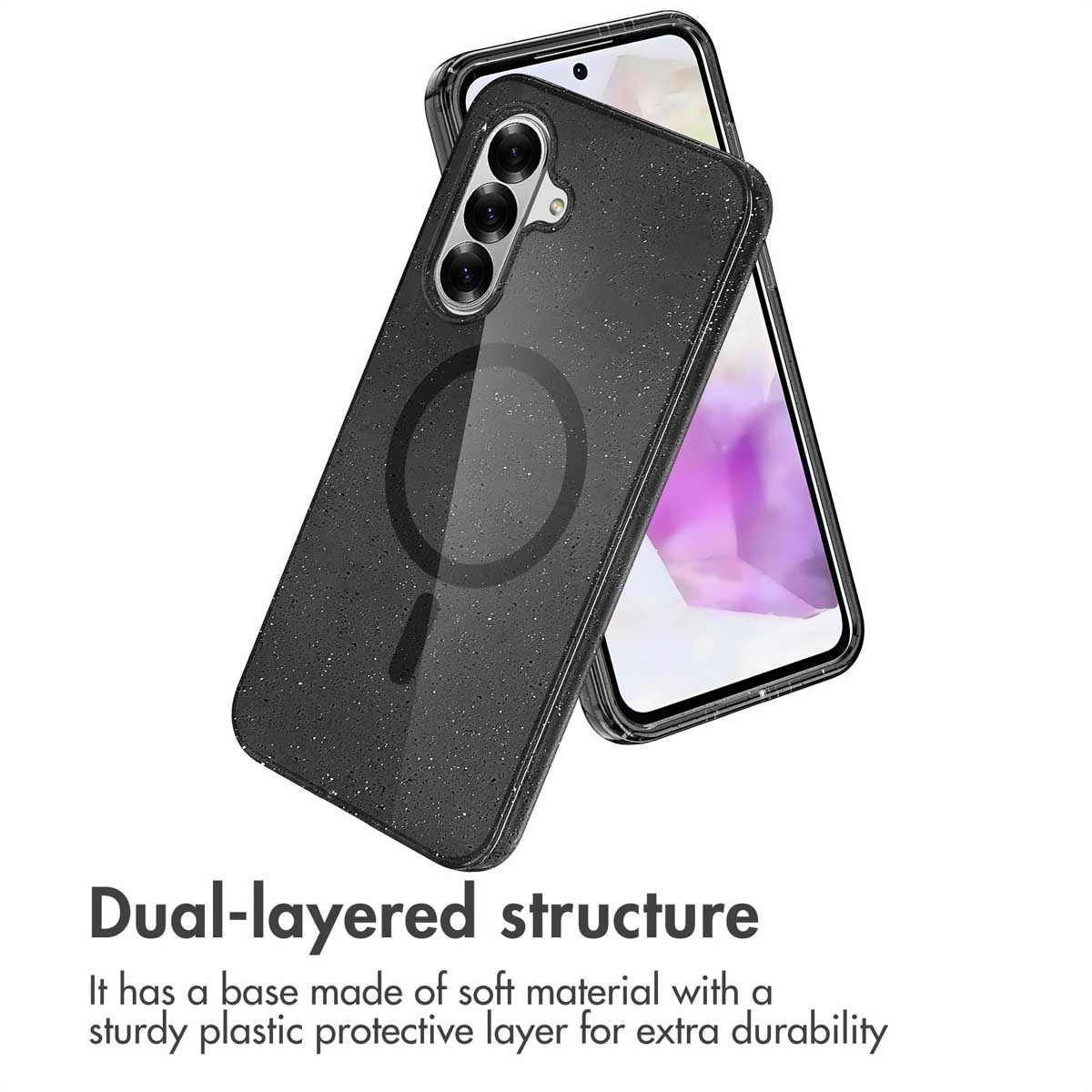 Un smartphone en una funda negra con purpurina y anillo MagSafe, con texto sobre su estructura de doble capa.