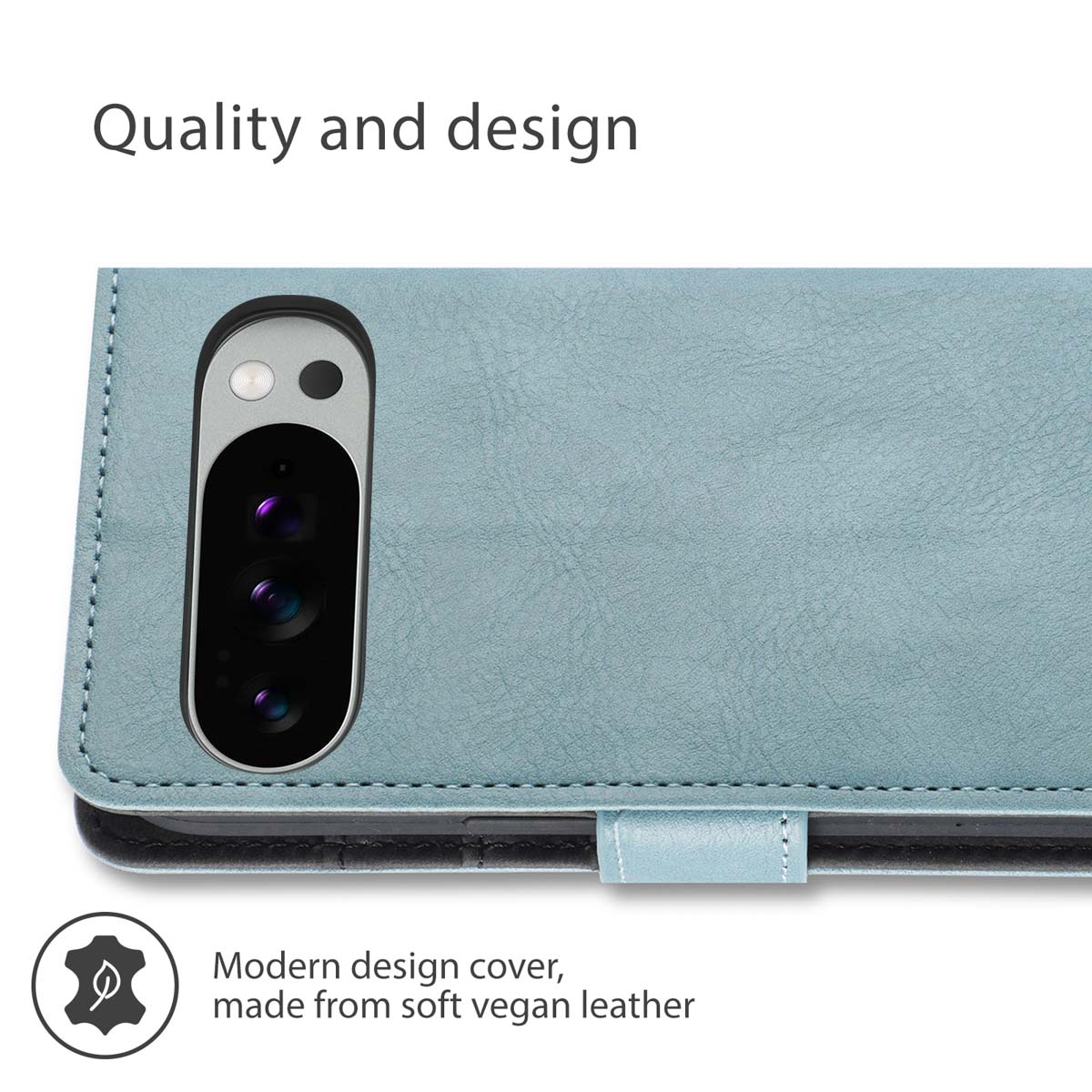 Custodia per telefono in pelle vegana blu con ritaglio per fotocamera e testo.
