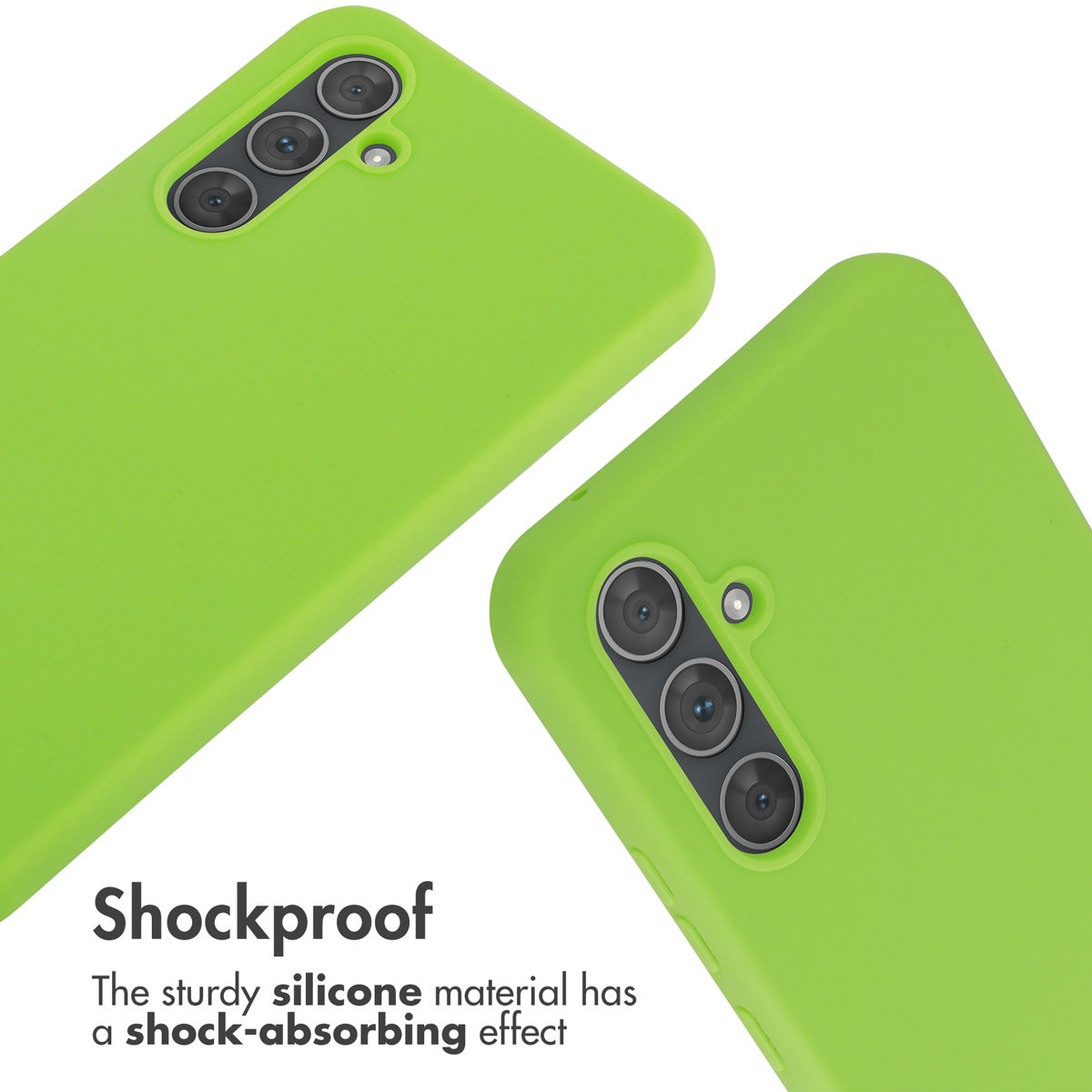 Due custodie per telefono in silicone verde chiaro antiurto su sfondo bianco.