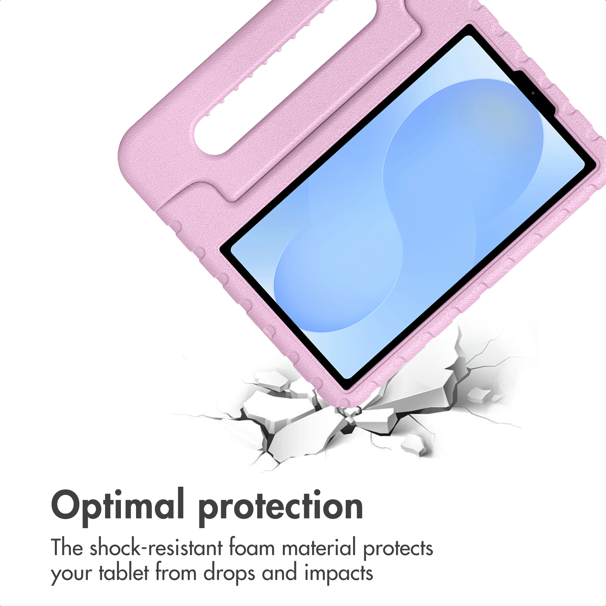 Une coque de protection rose avec poignée flotte au-dessus d'une surface blanche fissurée.