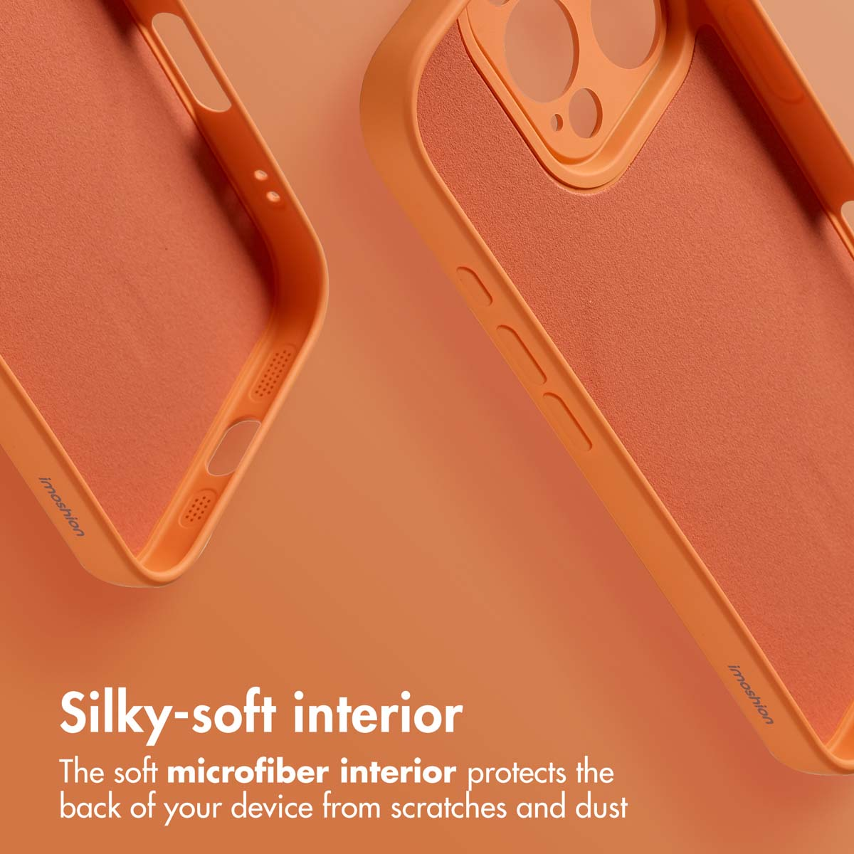 Deux coques de téléphone orange avec intérieur en microfibre douce et texte de protection.