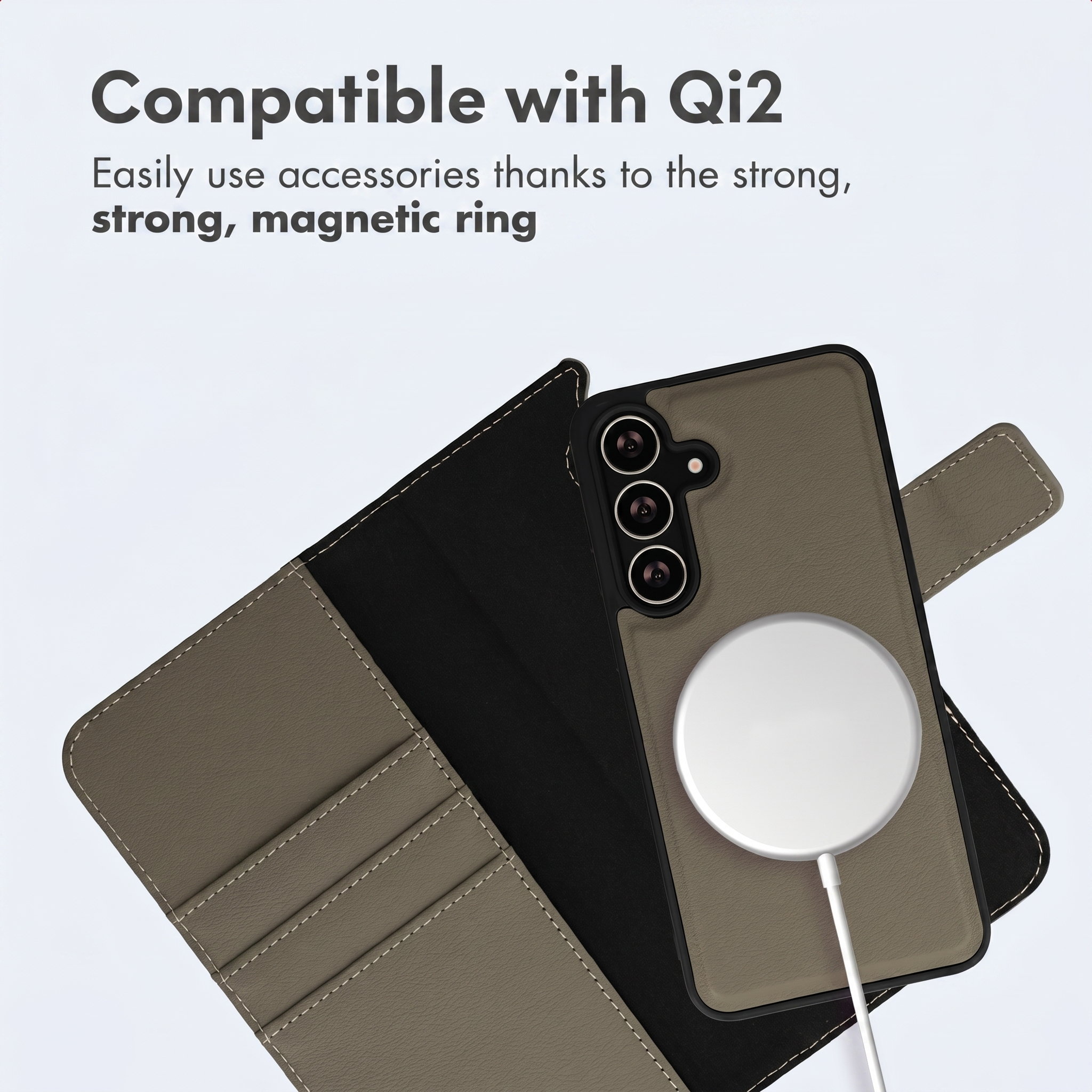 Qi2-kompatible Handyhülle in Grau mit integriertem Magnetring und Ladekabel.