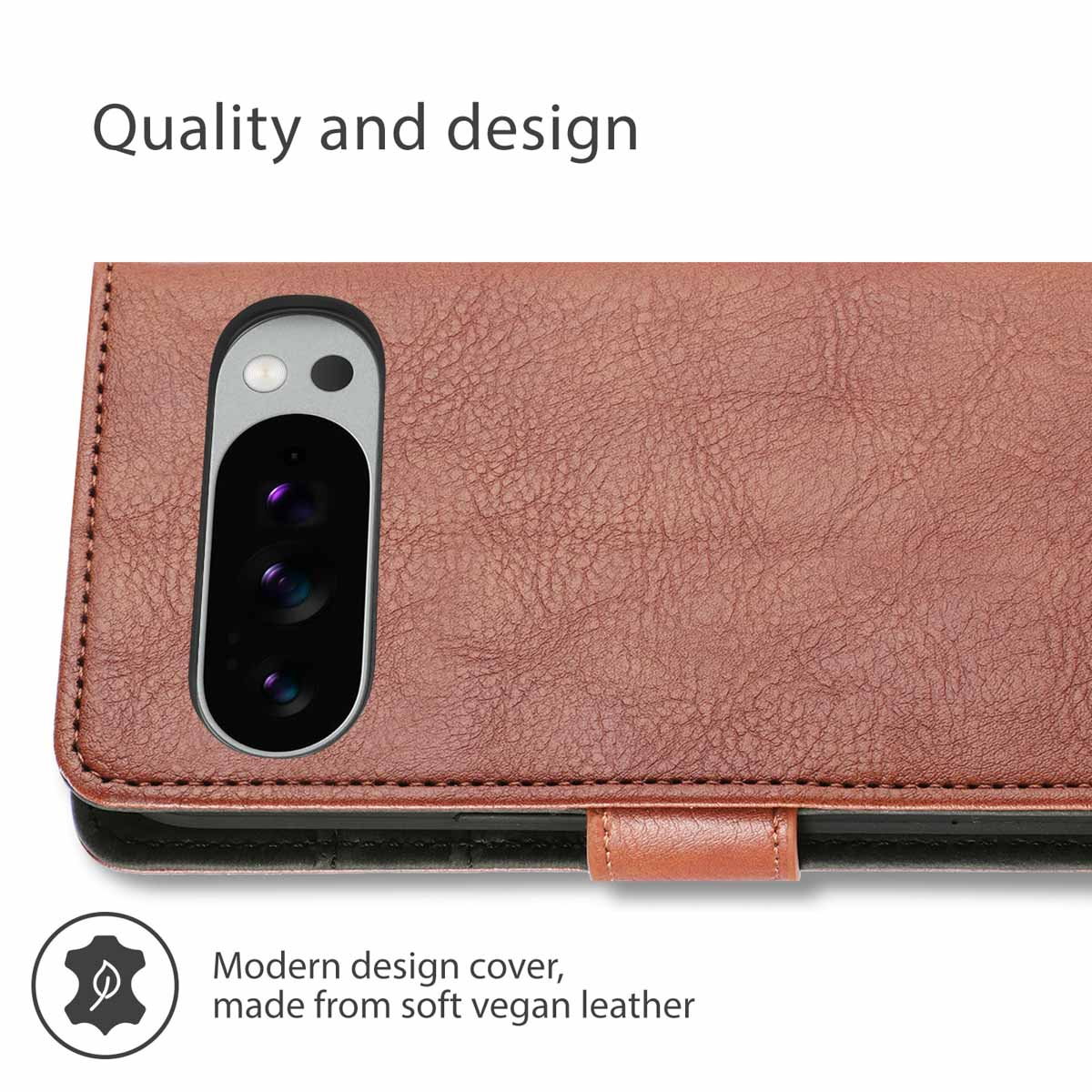 Custodia per telefono in pelle vegana marrone con ritaglio per fotocamera.