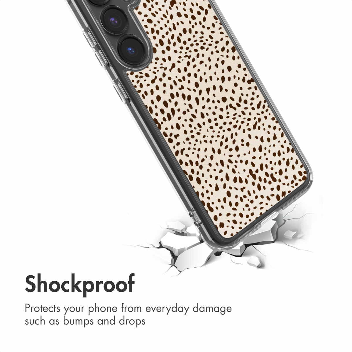 Funda de móvil con estampado de guepardo sobre superficie blanca agrietada. Texto 'Shockproof'.