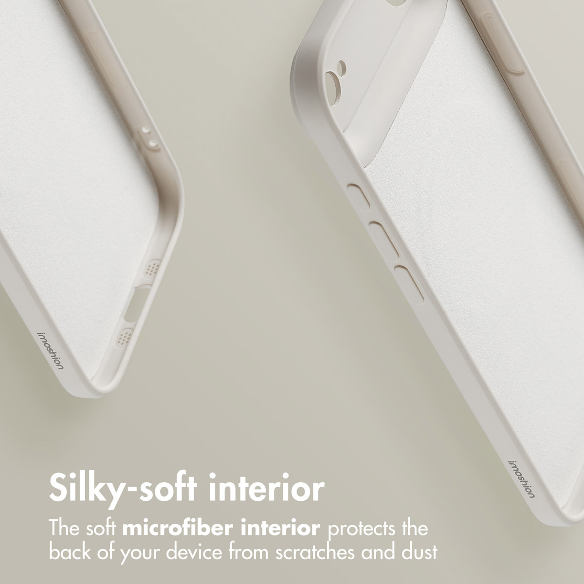 Due cover per telefono beige con morbido interno in microfibra su sfondo neutro.