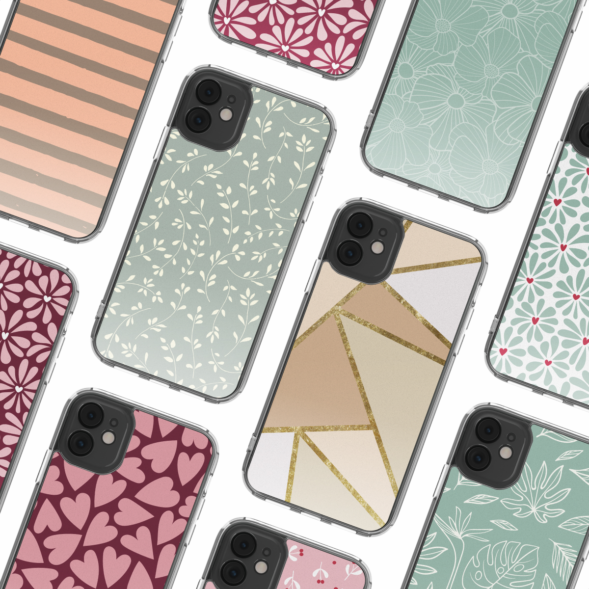Varias fundas para teléfonos con diferentes patrones como rayas, flores y corazones sobre fondo blanco.
