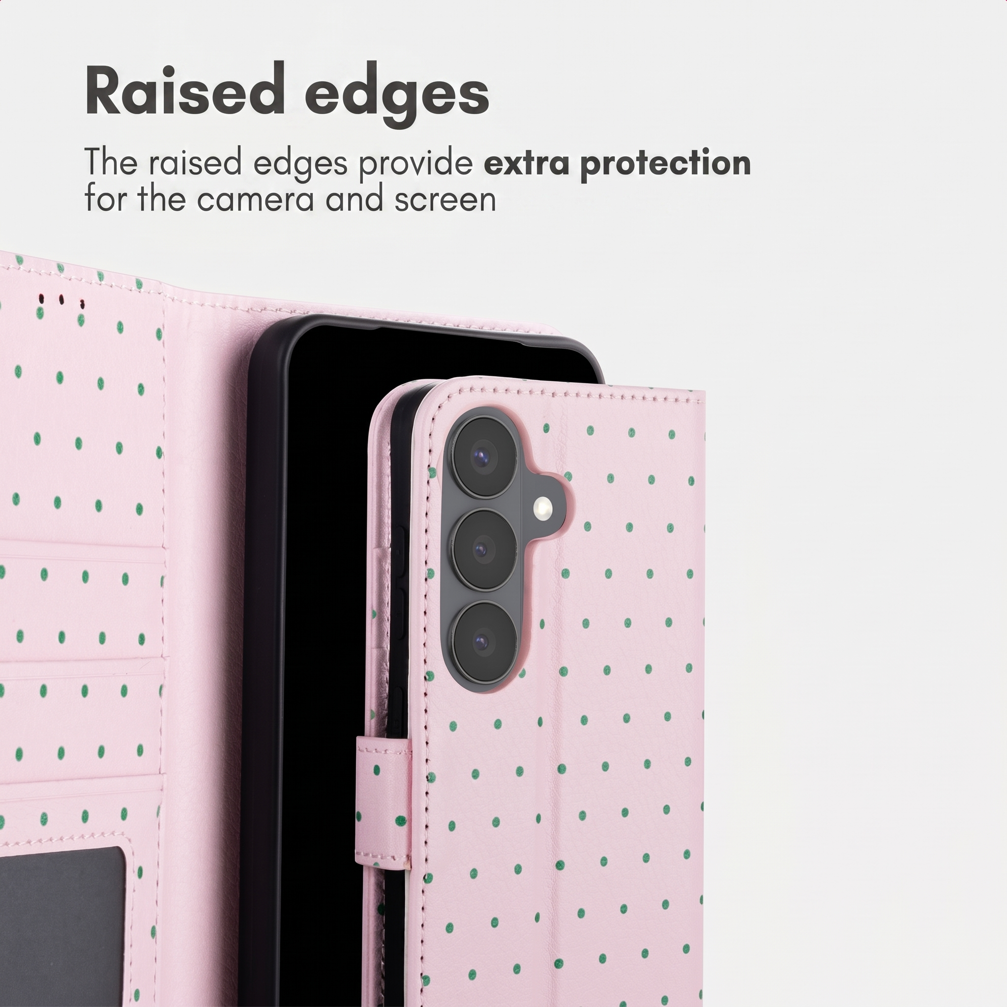 Roze hoesje met groene stippen en tekst over beschermende randen.
