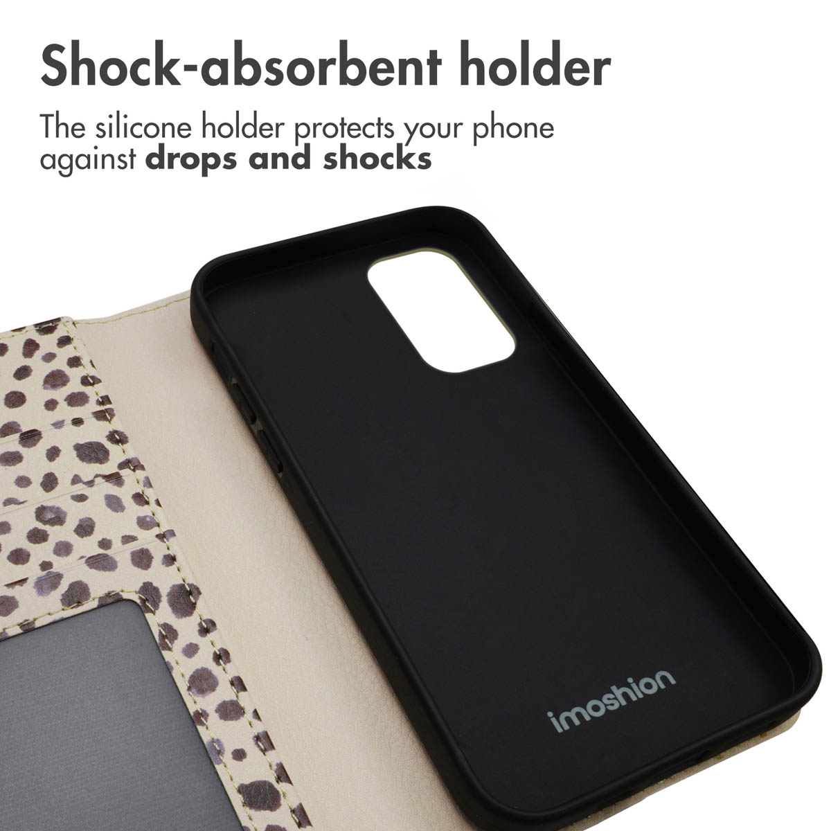 Portacellulare in silicone nero in una custodia con stampa leopardata e testo sopra.