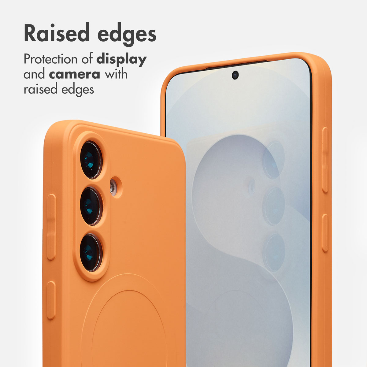 Eine orangefarbene Smartphone-Hülle zeigt erhöhte Kanten zum Schutz von Display und Kamera.
