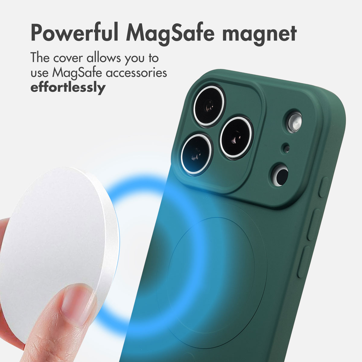 Grüne Handyhülle mit MagSafe-Funktion und weißem Magneten in der Hand.
