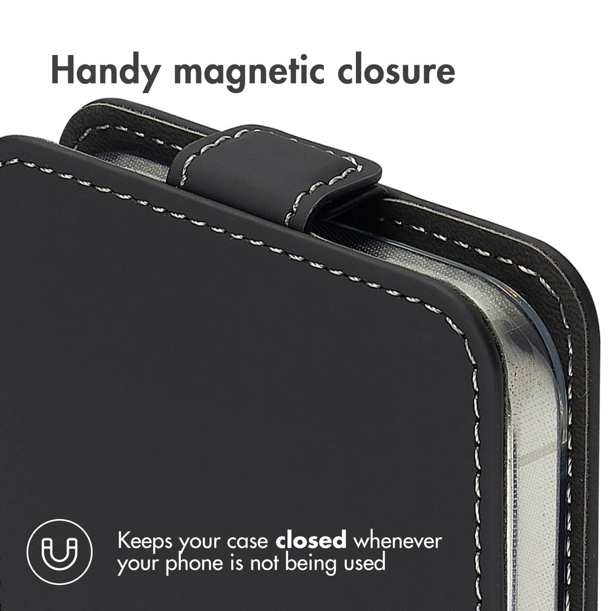 Coque de téléphone noire avec fermeture magnétique et coutures blanches.