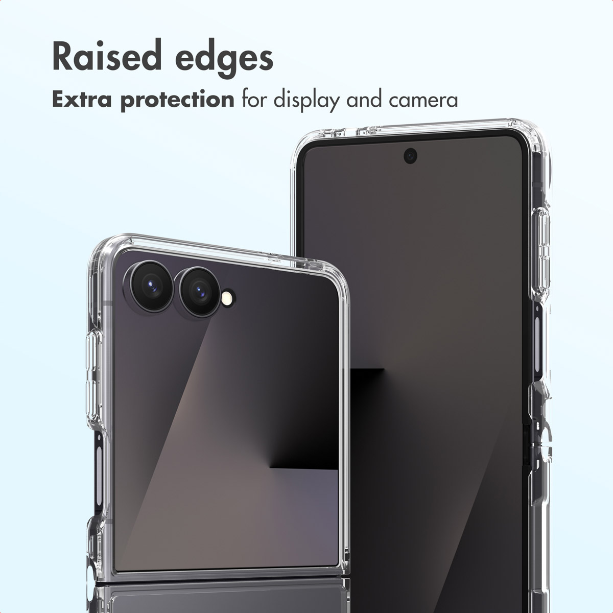 Dos smartphones plegables con fundas protectoras transparentes sobre fondo azul claro.