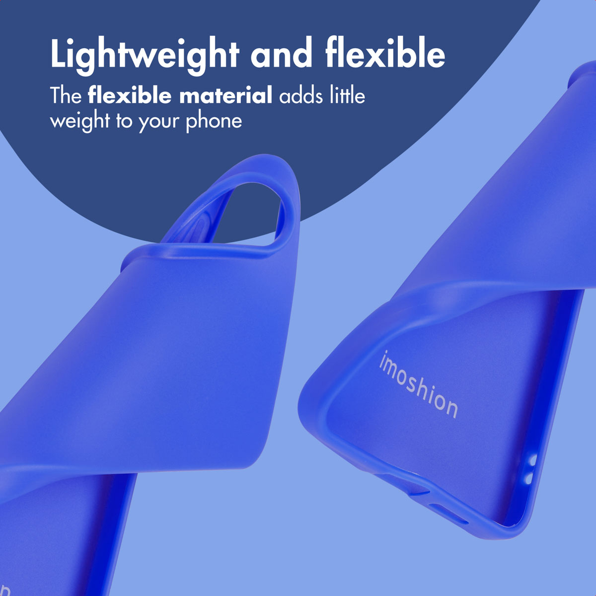 Fundas de teléfono azules y flexibles sobre fondo azul con texto promocional.