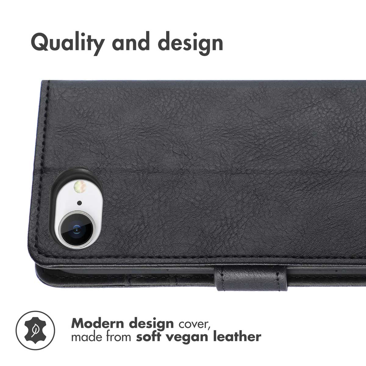 Schwarze vegane Lederhülle mit Kameraausschnitt und Text für Qualität und Design.