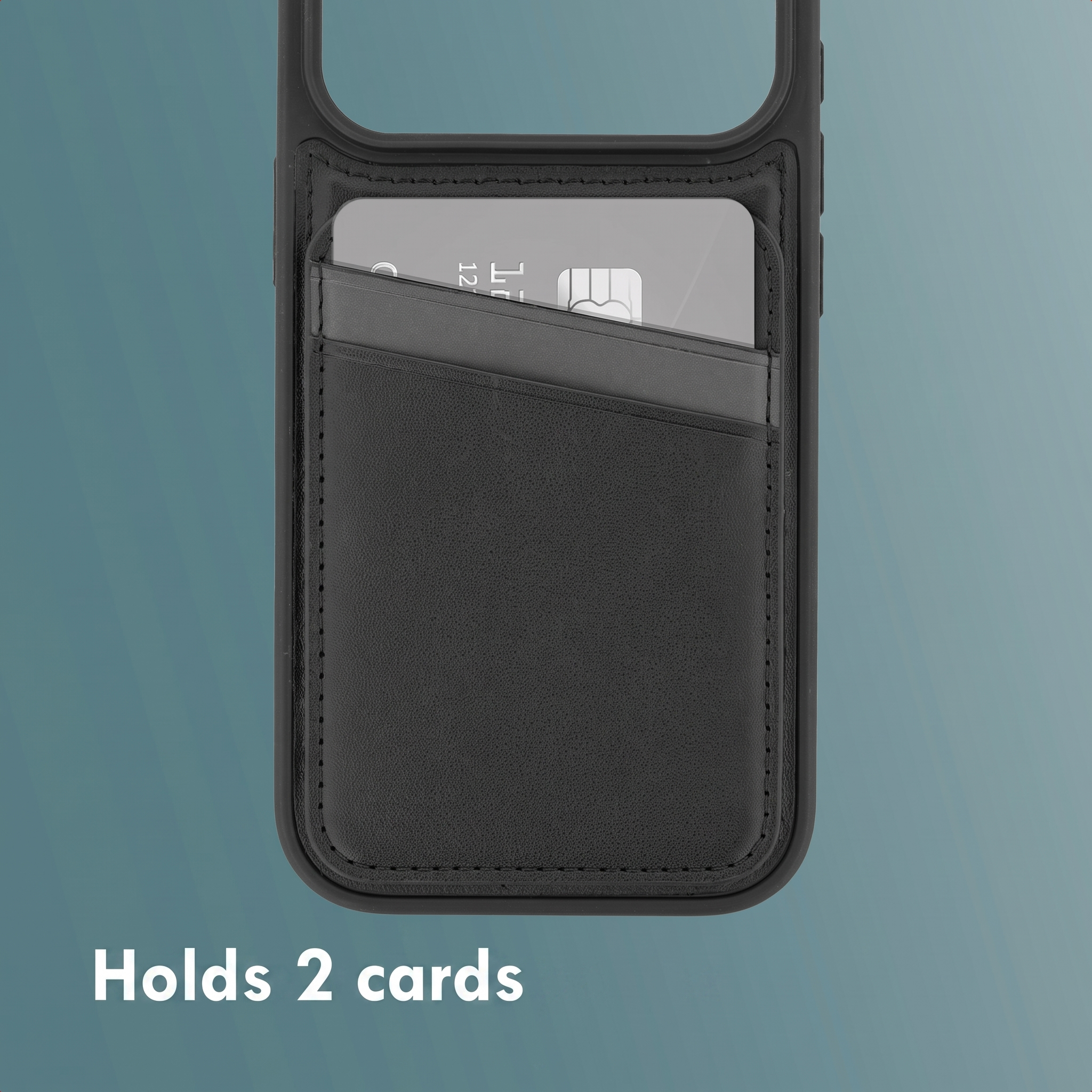 Funda de teléfono negra con tarjetero integrado que sostiene una tarjeta, sobre fondo azul.