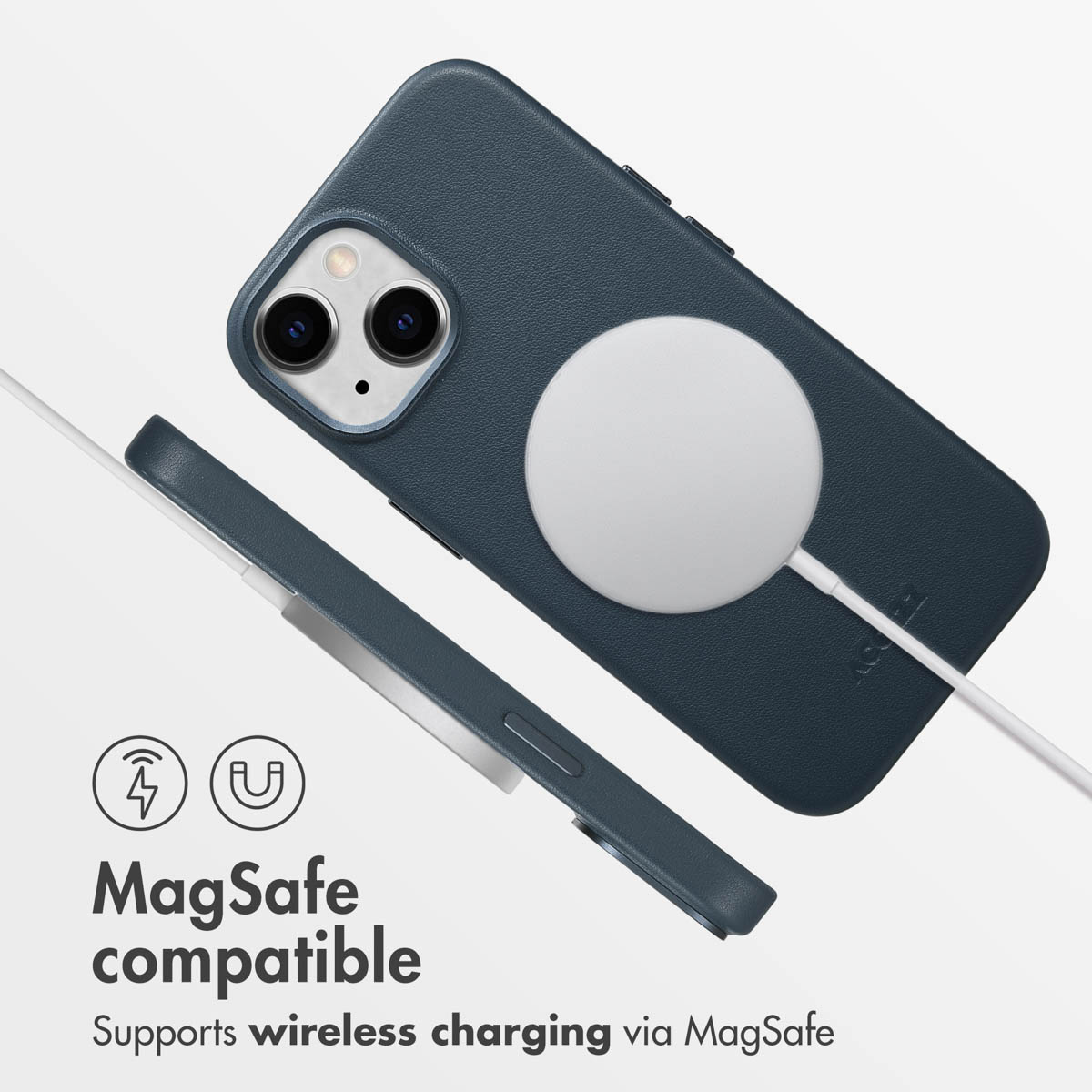 Custodia per telefono blu scuro con caricatore MagSafe, cavo di ricarica e testo sulla compatibilità MagSafe.