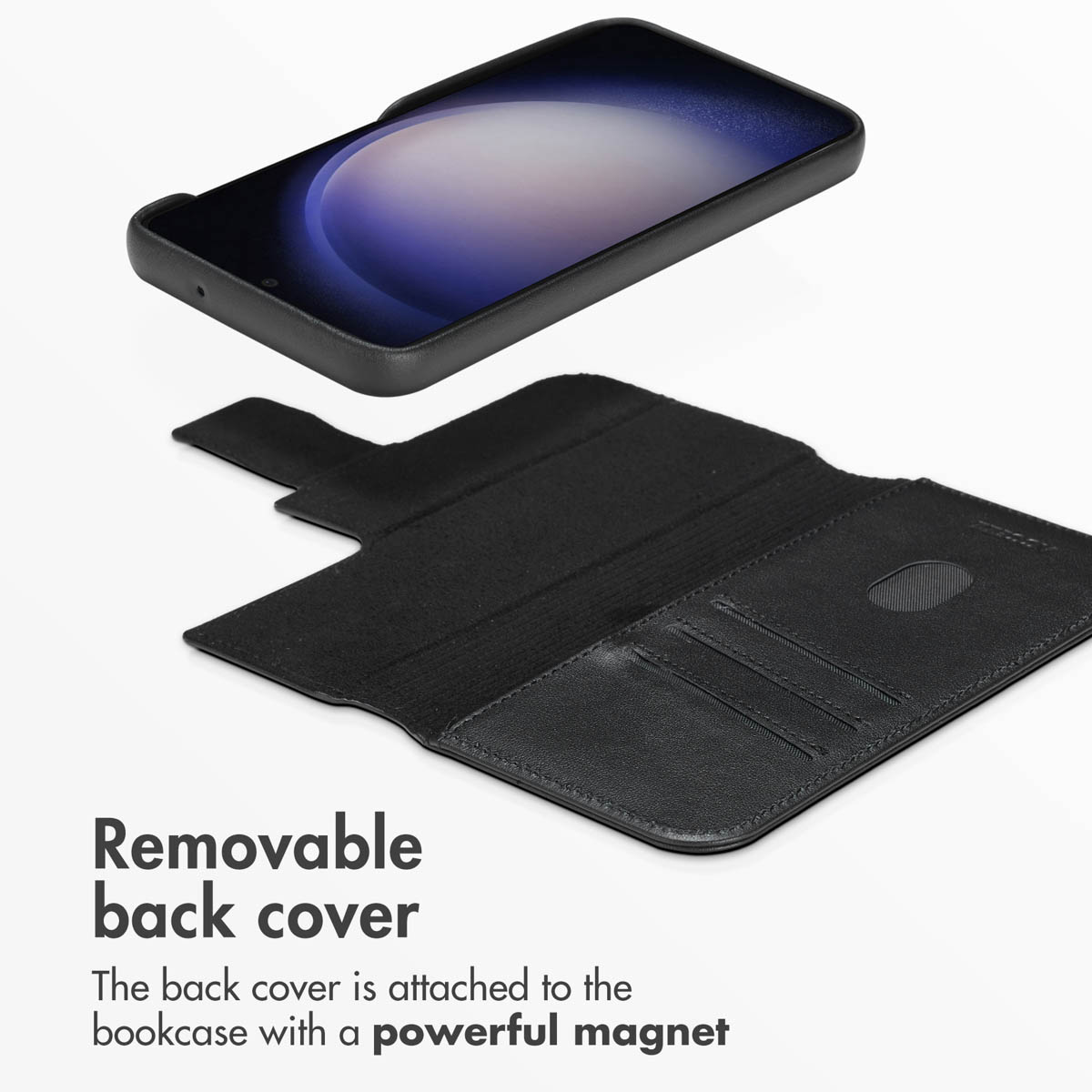 Zwarte telefoonhoes met een verwijderbare magnetische achterkant en vakjes voor pasjes.