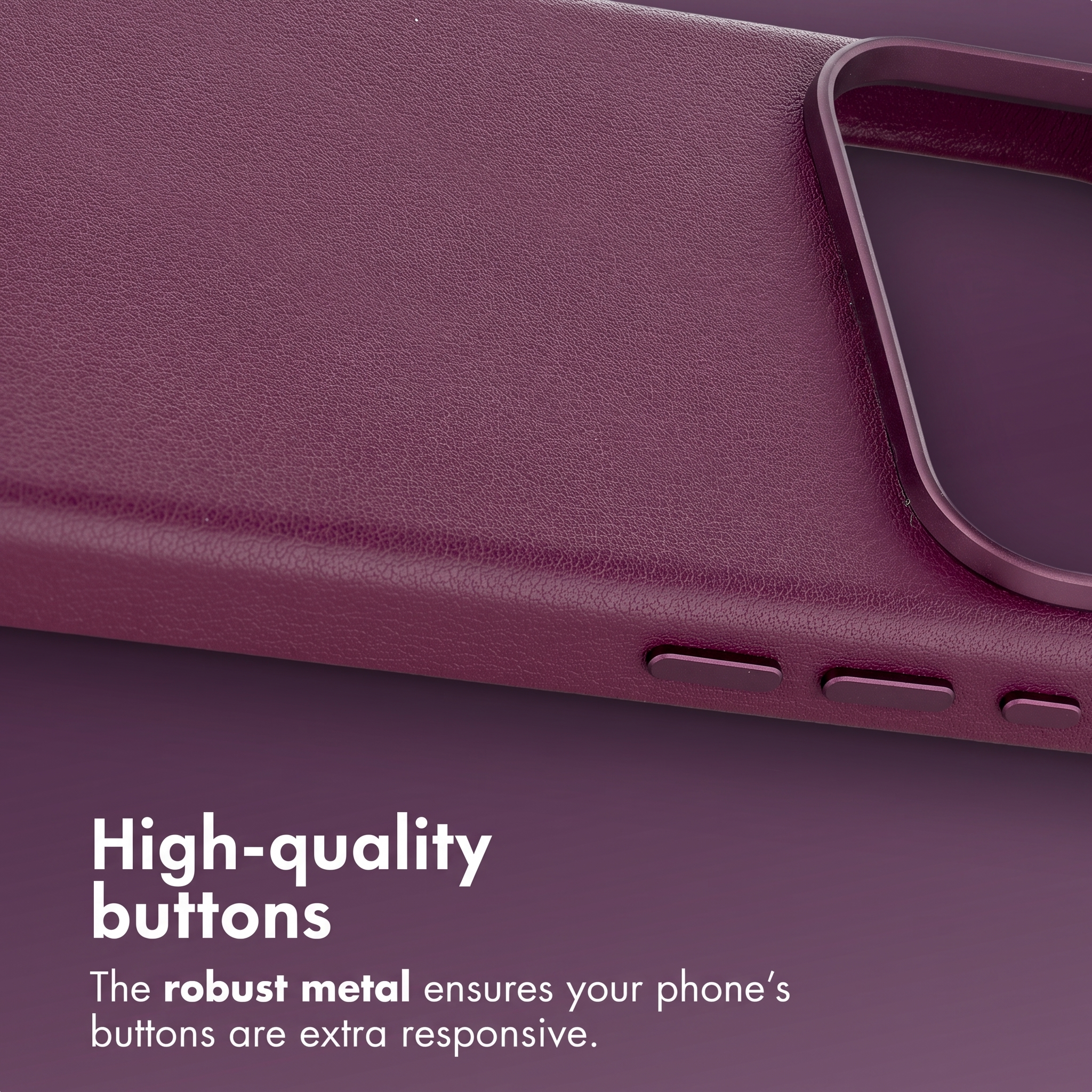 Primo piano di una cover per telefono rosso scuro con pulsanti in metallo reattivi e ritaglio fotocamera su sfondo coordinato.