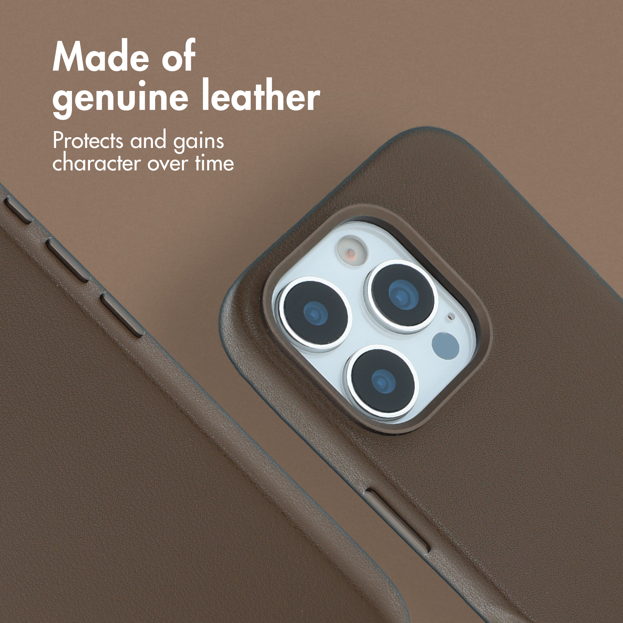 Coque de téléphone en cuir marron avec module caméra et texte "Made of genuine leather".
