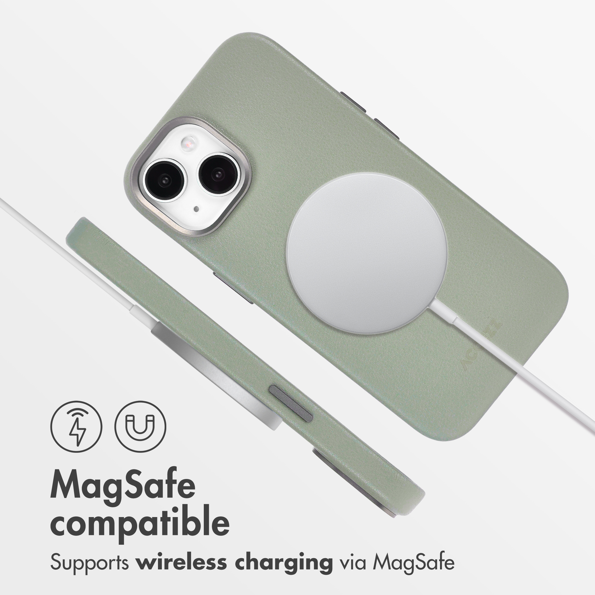 Smartphone verde in custodia con caricatore MagSafe e testo "MagSafe compatible" su sfondo bianco.