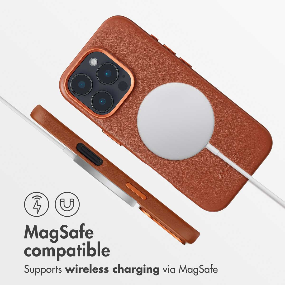 Coque de téléphone en cuir marron avec chargeur MagSafe et icônes de compatibilité sur fond blanc.