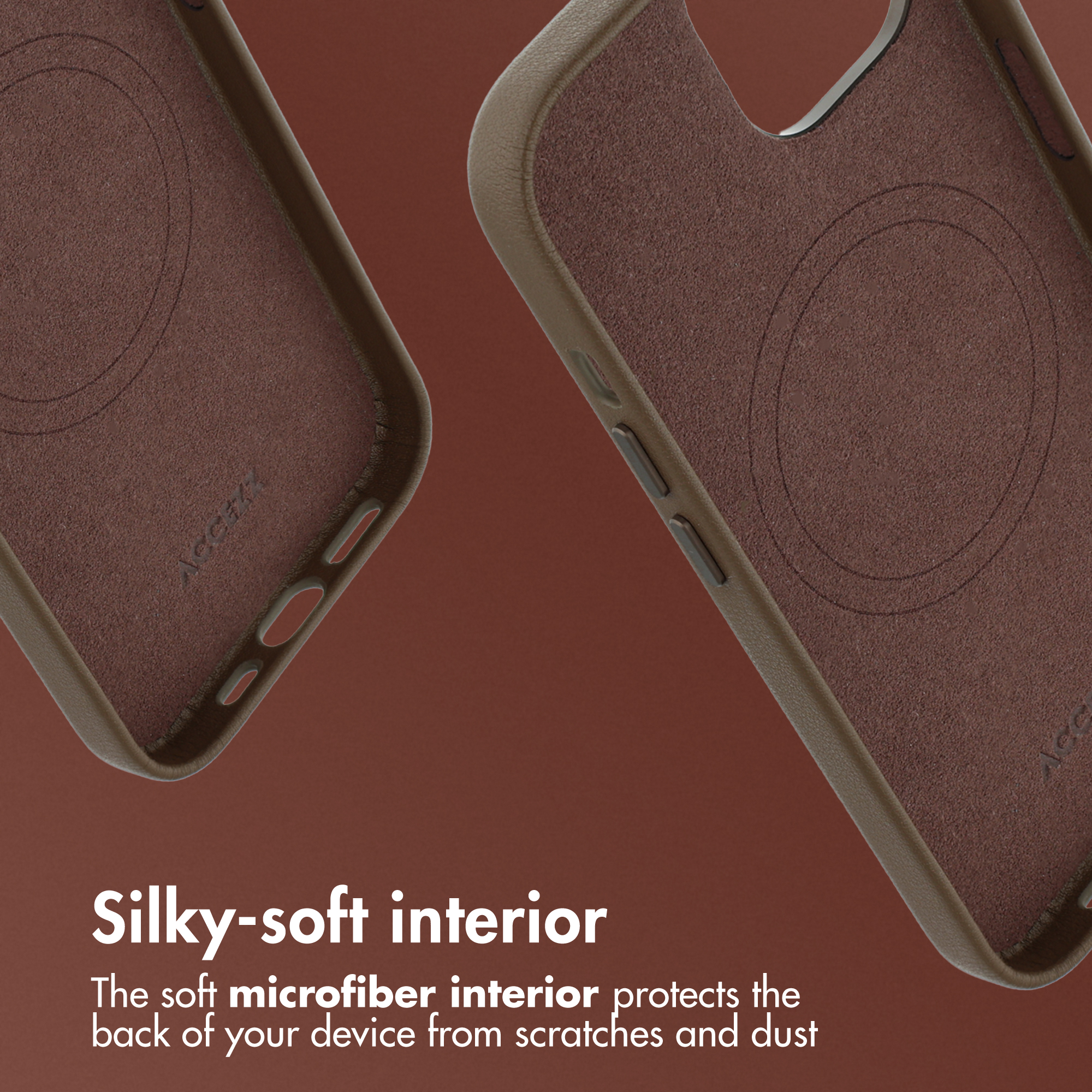 Due cover per telefono marroni con interno in morbida microfibra su sfondo marrone.