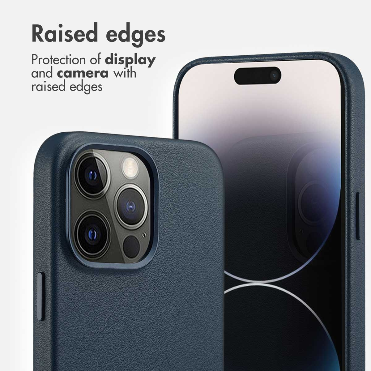 Smartphone dans un étui en cuir bleu avec protection surélevée.